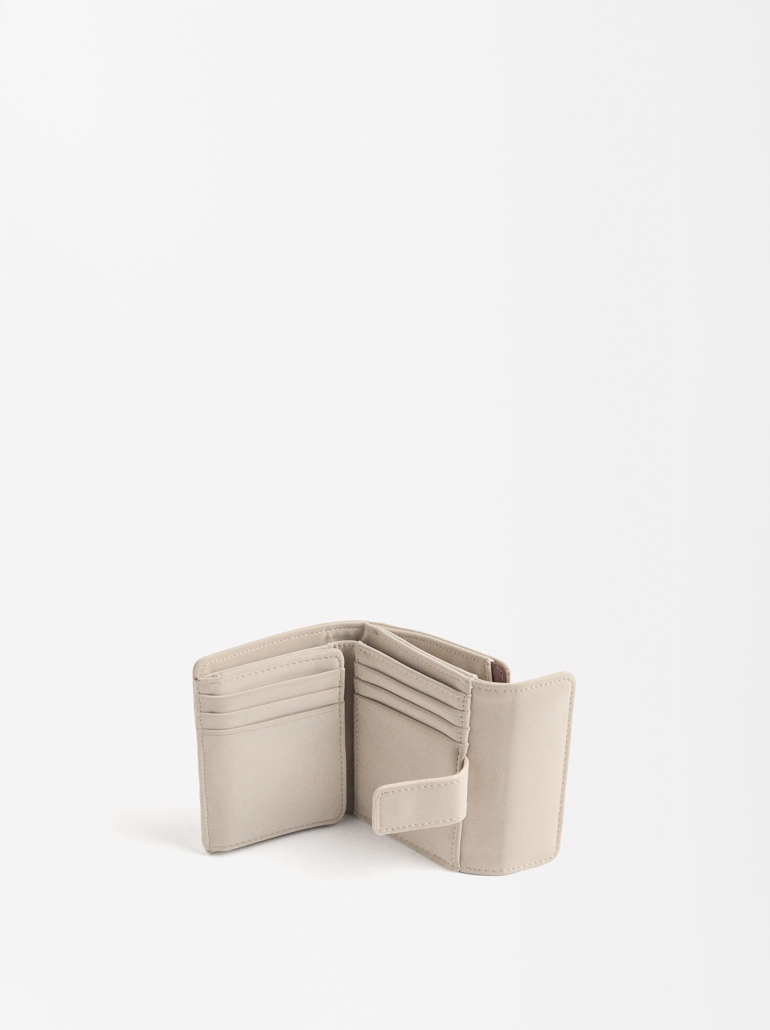 Billetera Con Cierre De Solapa Y Textura