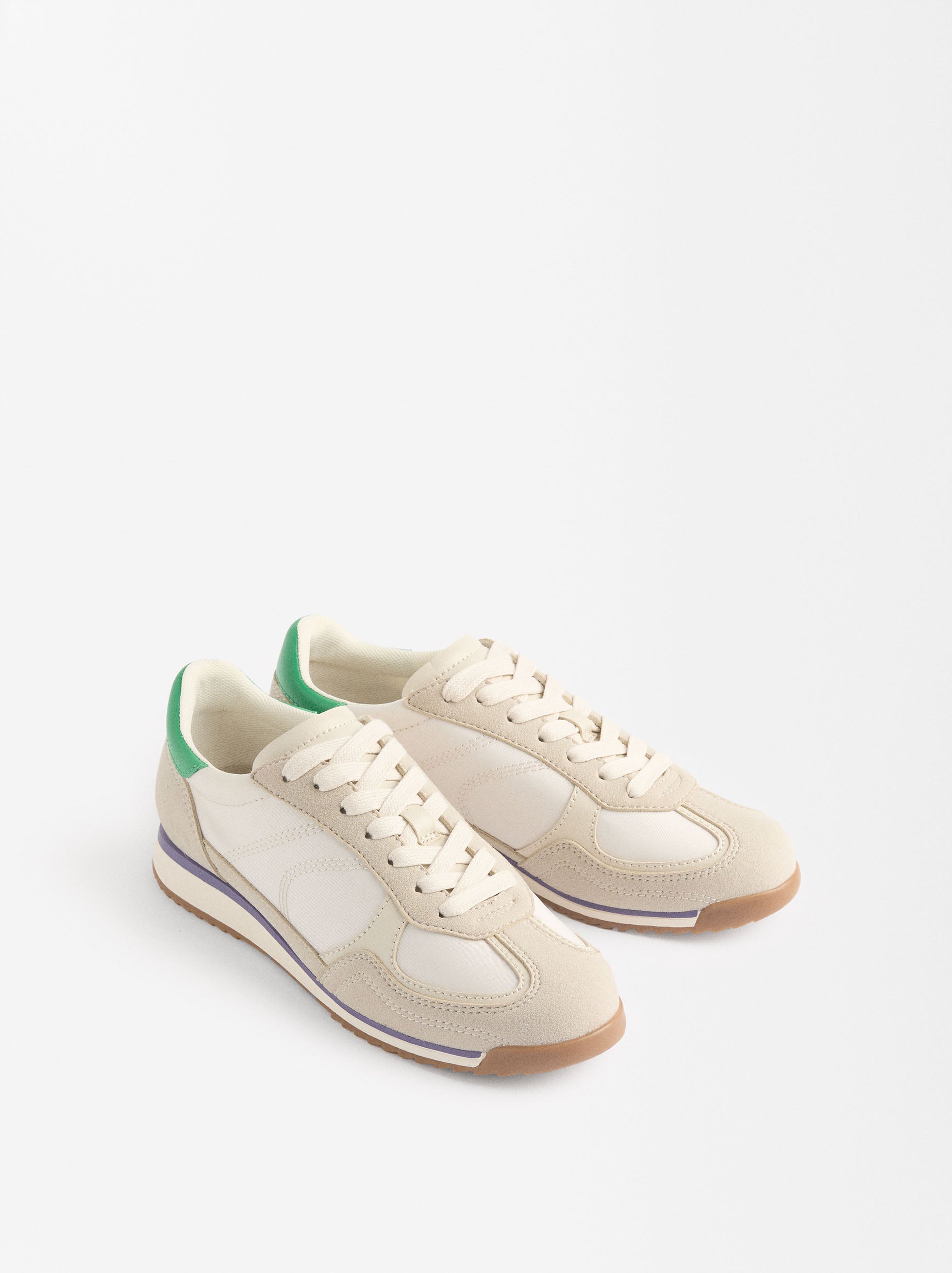 Zapatillas Combinadas Con Efecto Serraje