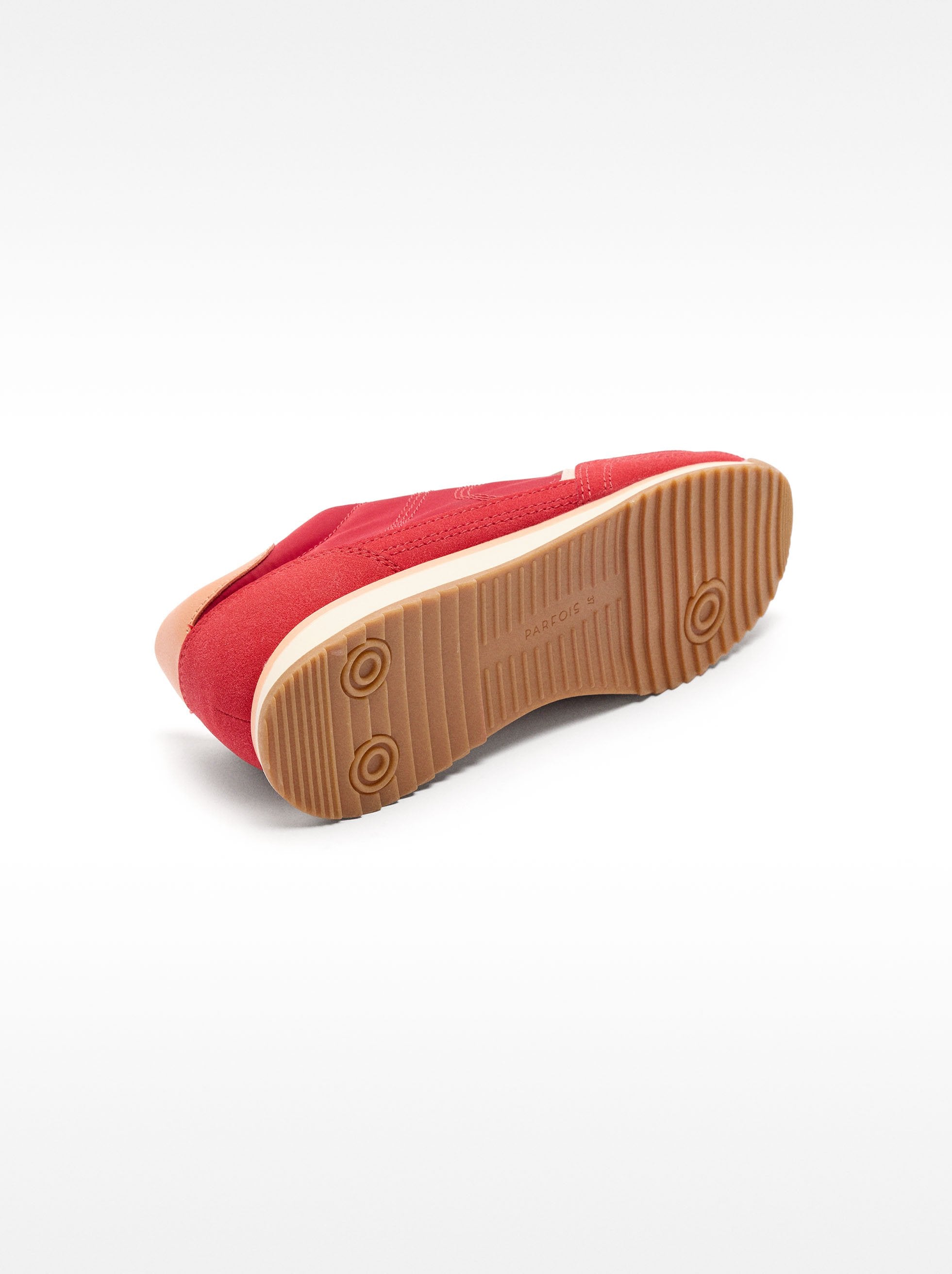 Zapatillas Combinadas Con Efecto Serraje