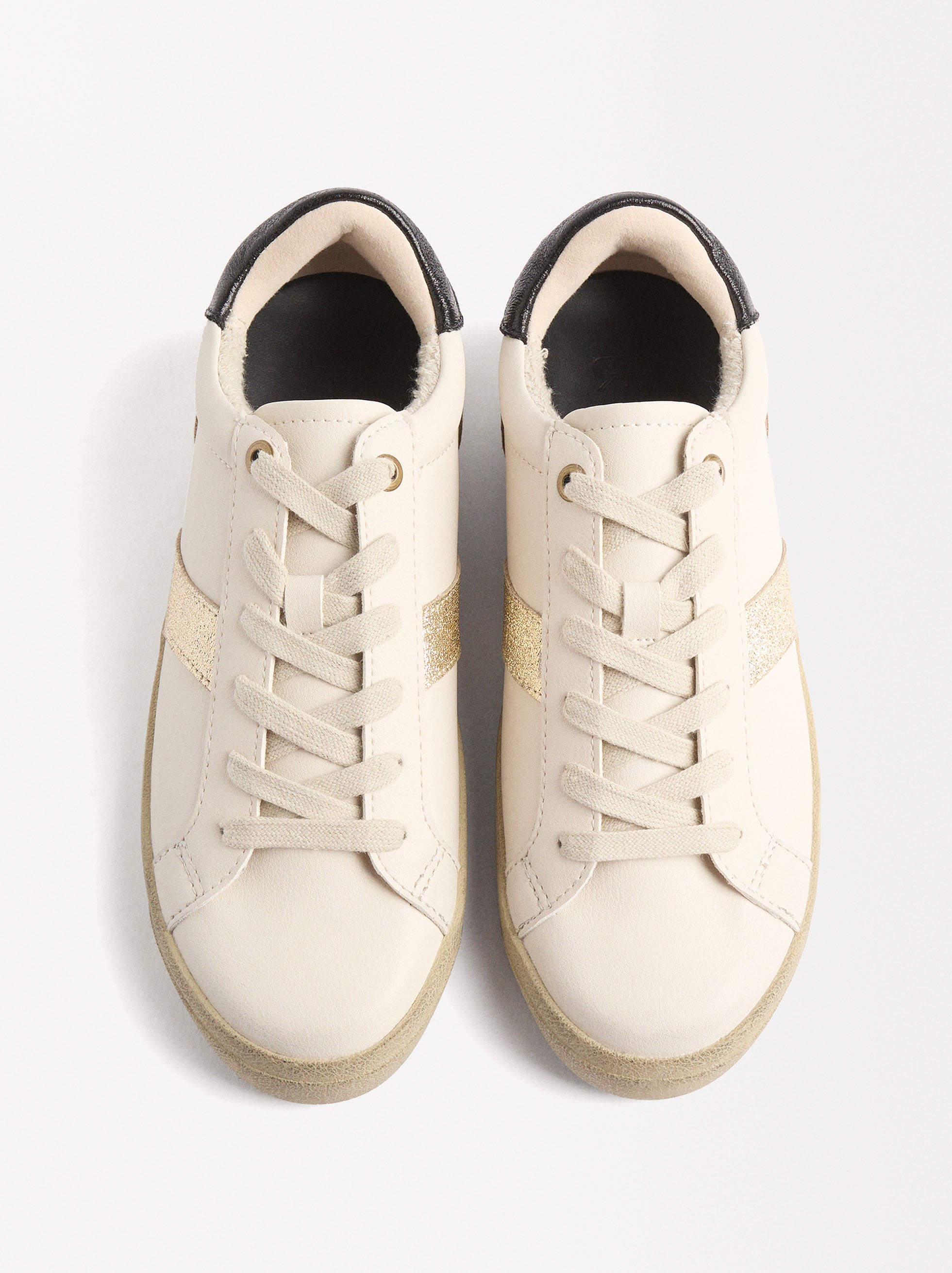 Zapatillas Con Contraste