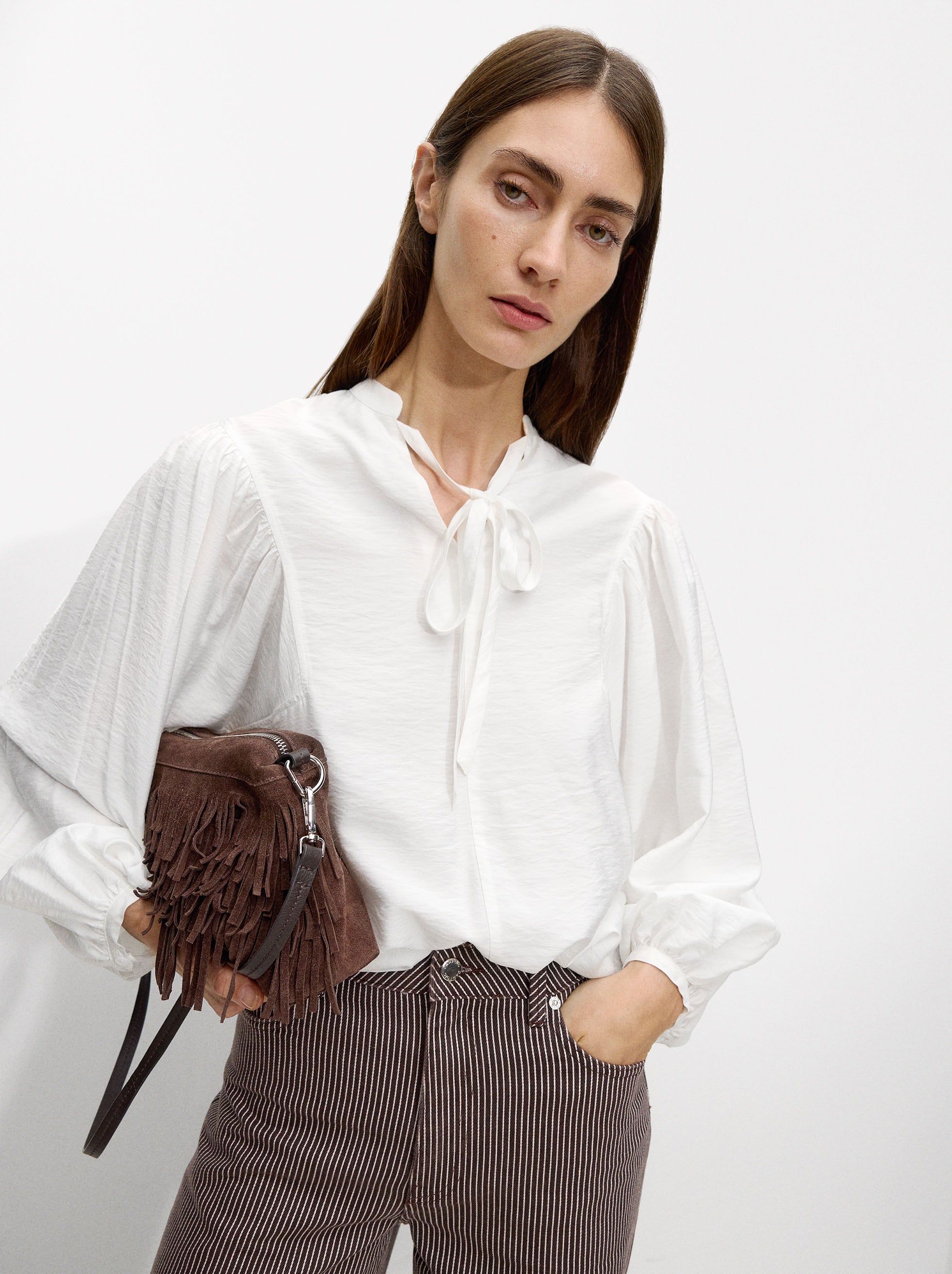 Camisa Con Manga Abullonada