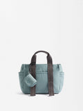 Bolso Tote De Nylon Con Colgante