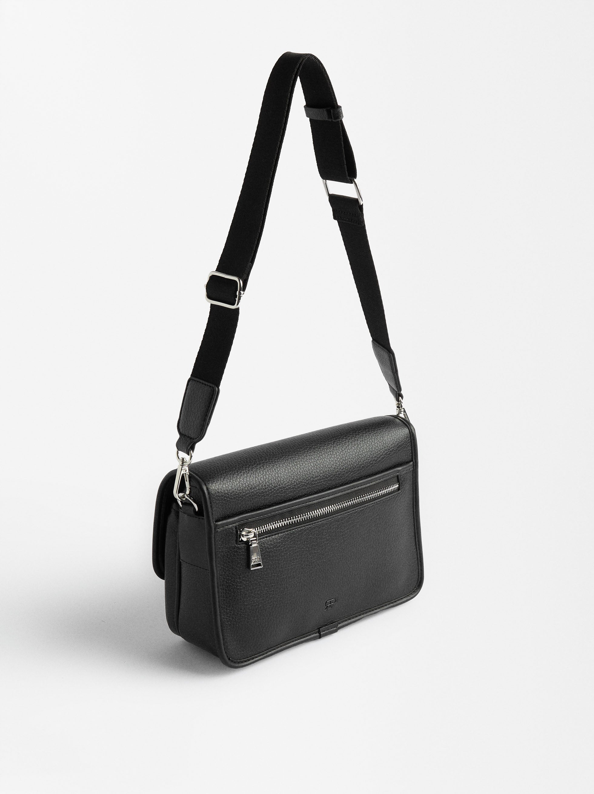 Bolso De Hombro Con Textura