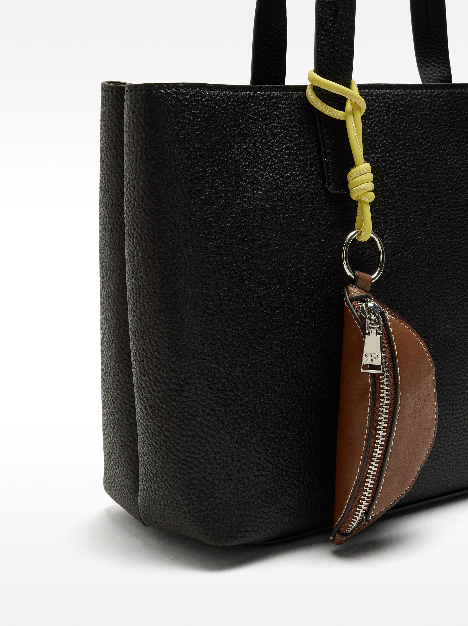 Cartera Shopper Con Textura