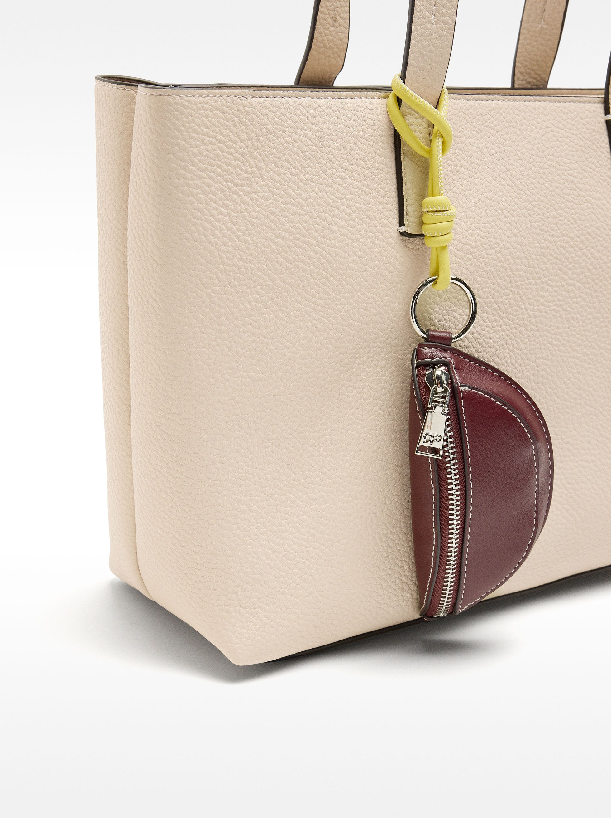 Cartera Shopper Con Textura