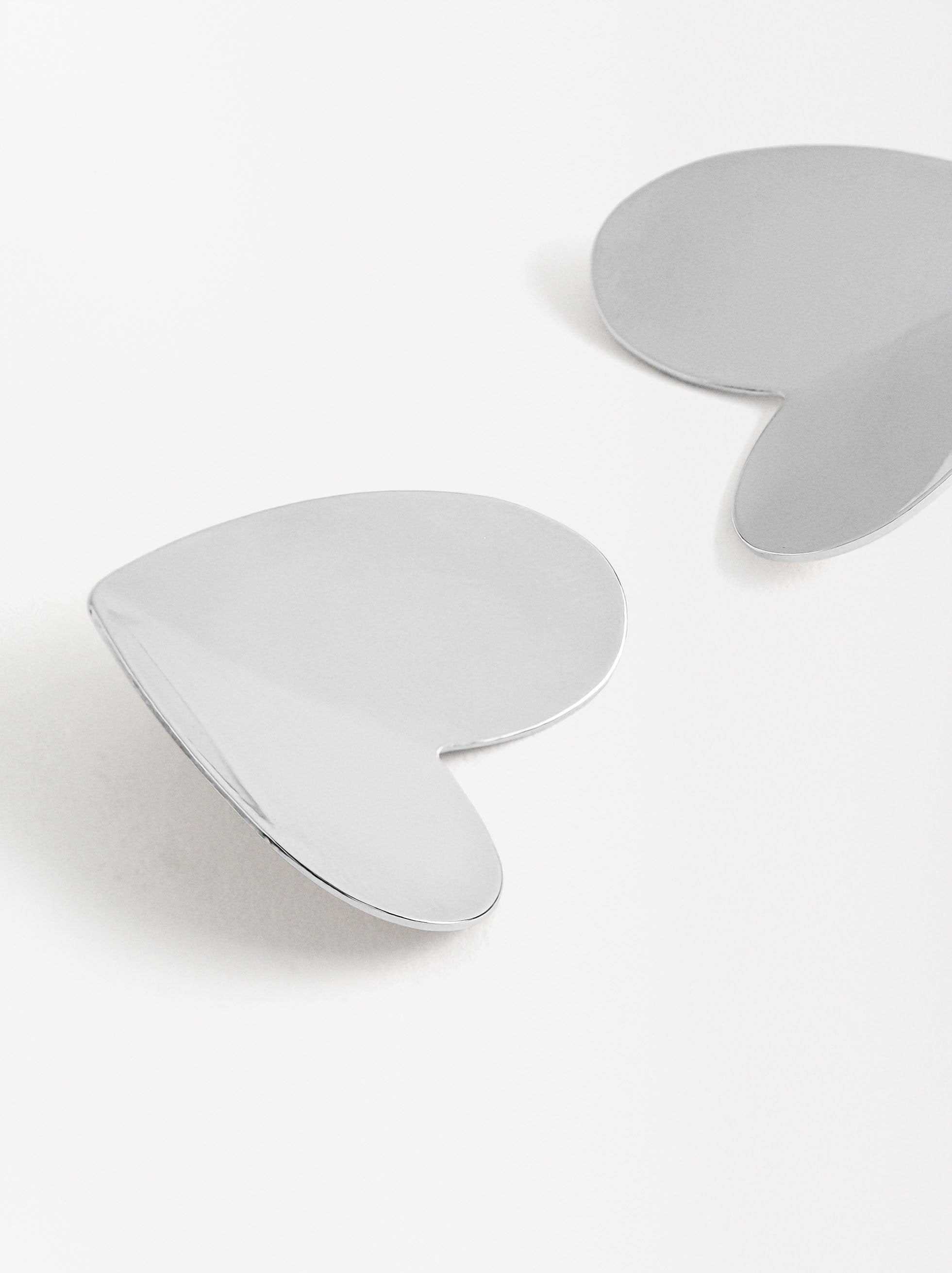 Aretes De Corazón Cóncavo