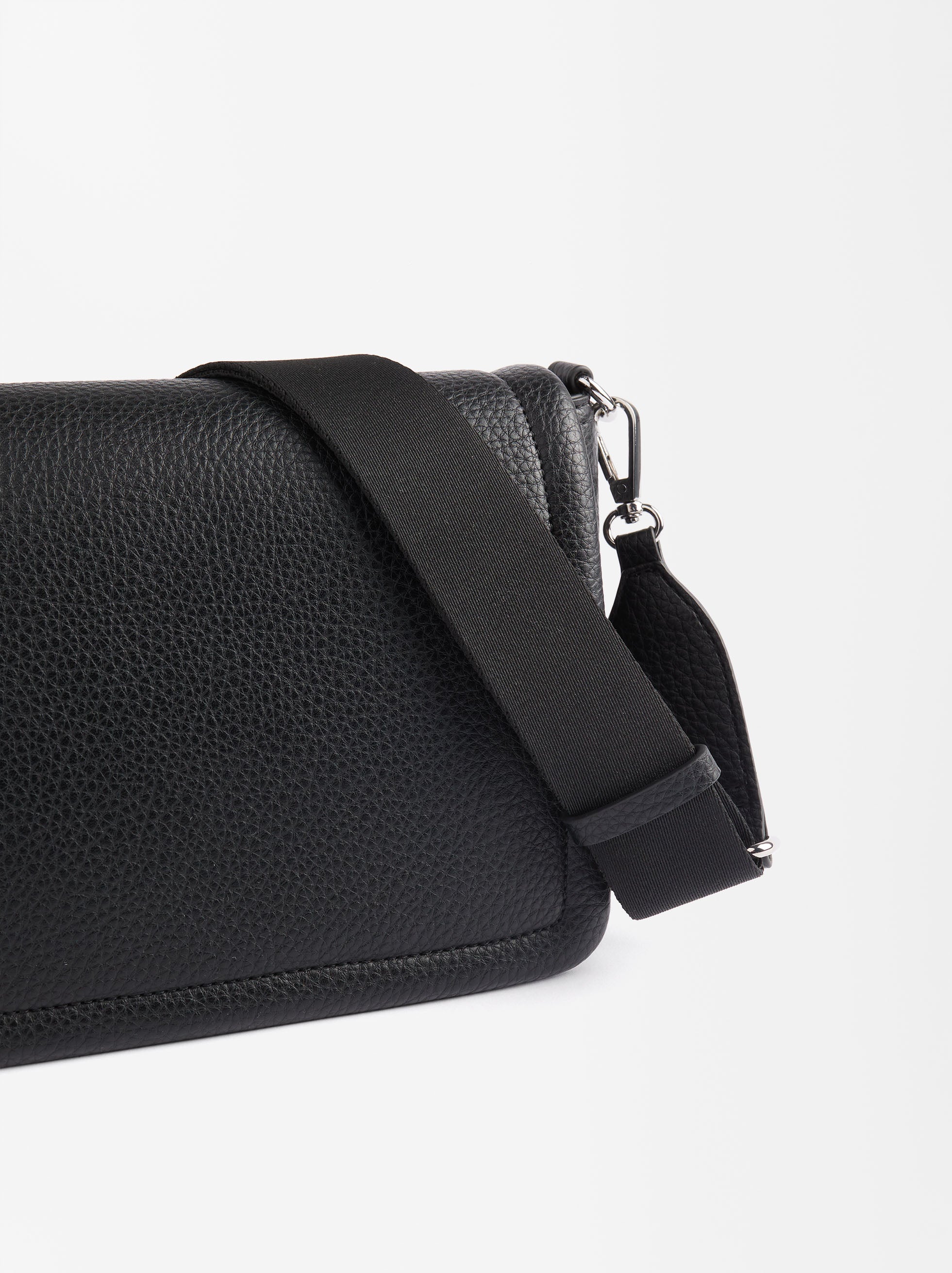 Bolso De Hombro Con Cierre De Solapa