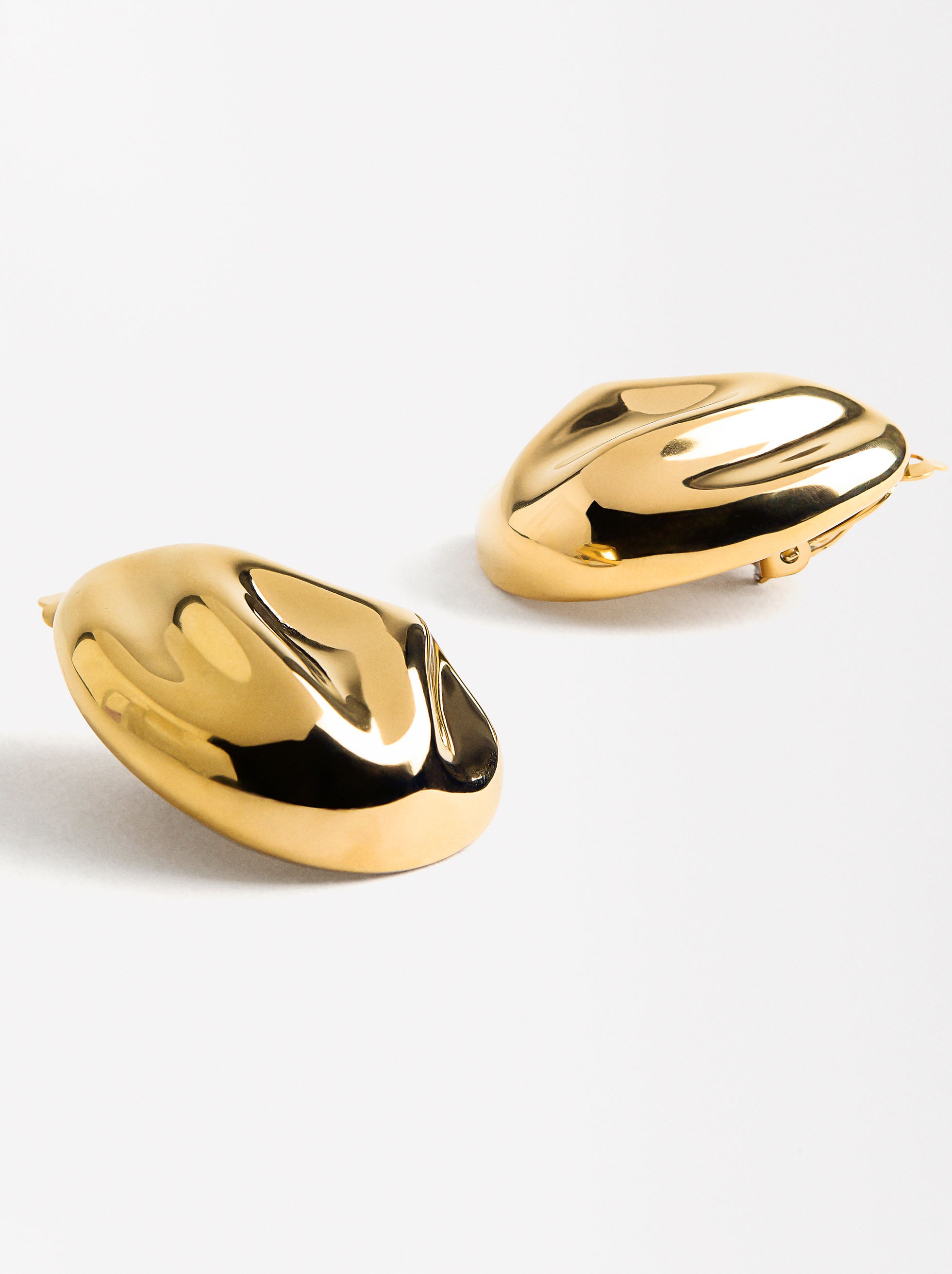 Aretes Ovalados En Relieve - Acero Inoxidable