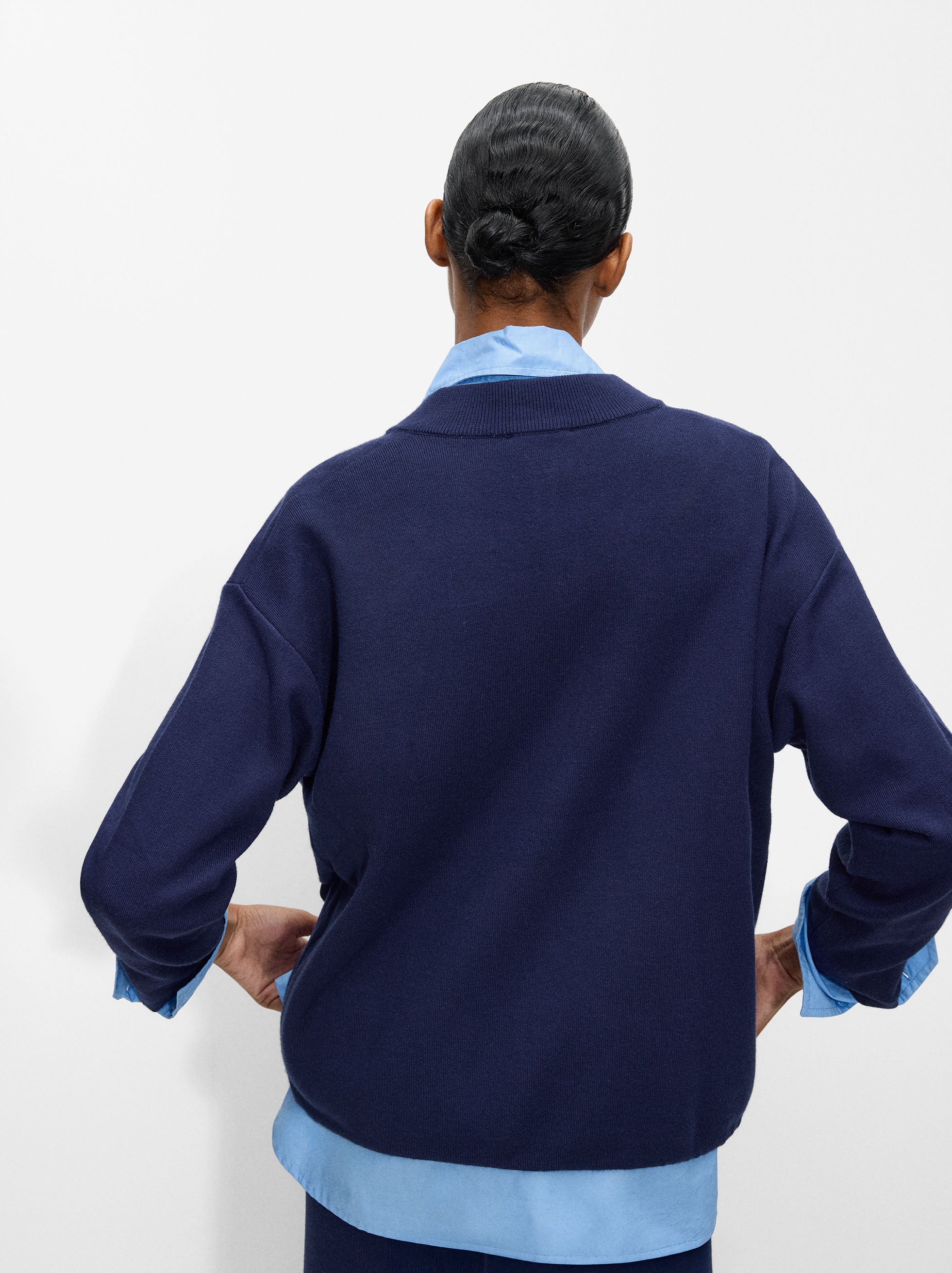 Cárdigan De Punto Con Bolsillos