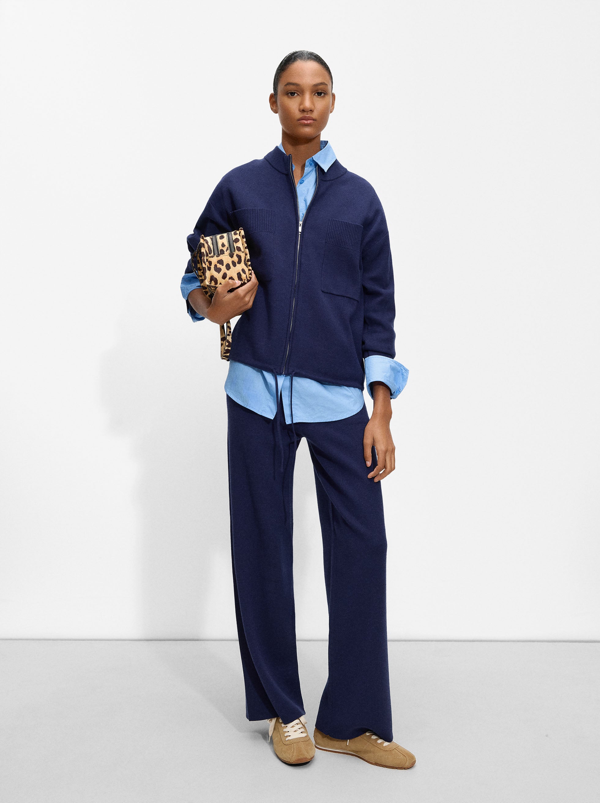 Cárdigan De Punto Con Bolsillos