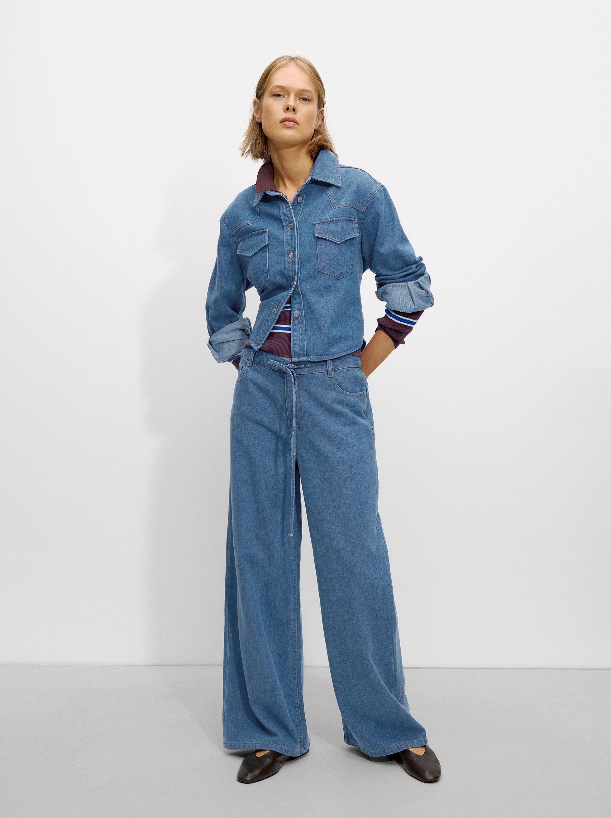 Pantalón Denim Con Cordón