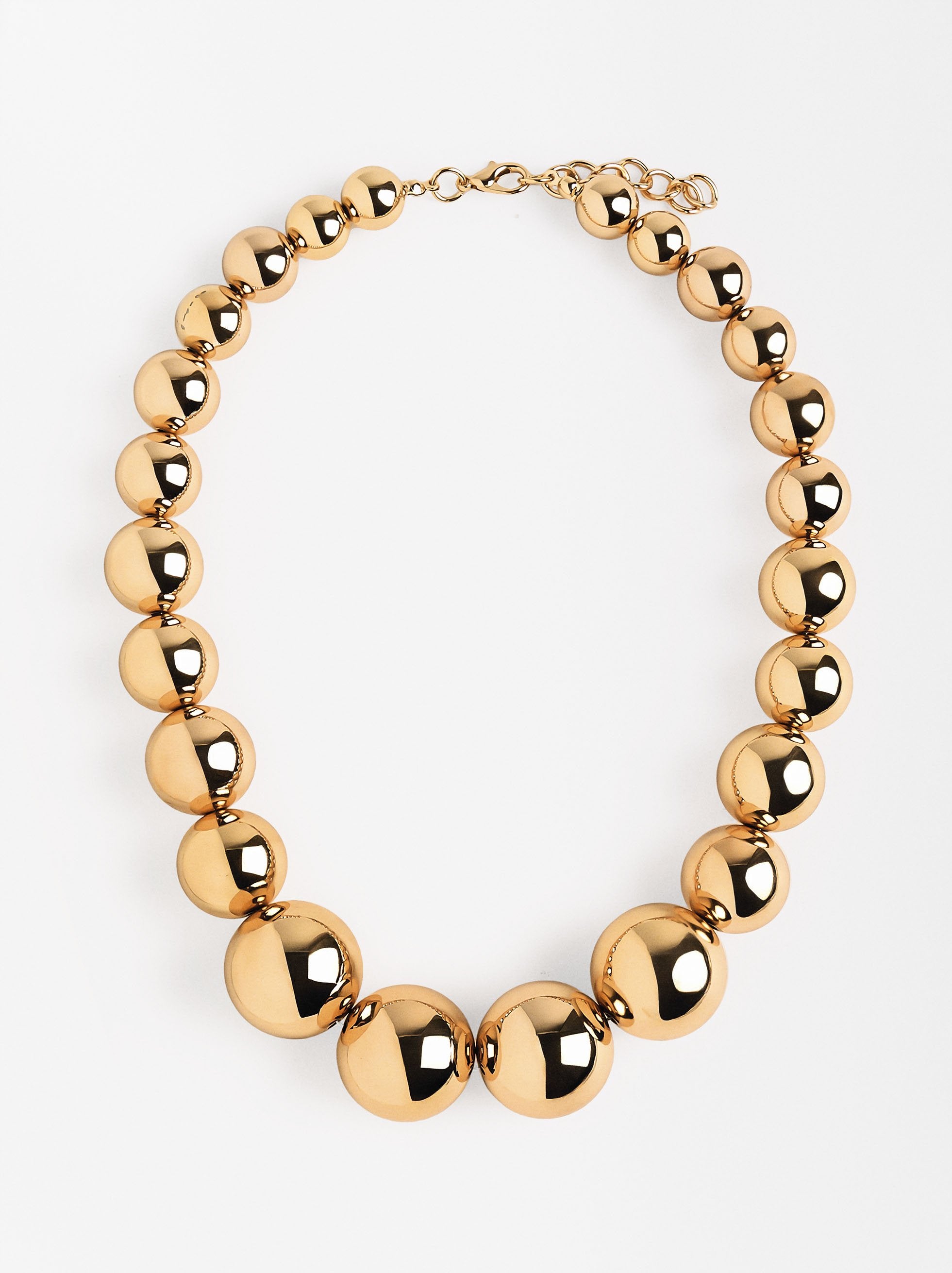 Collar Corto Con Bolas Metalizadas