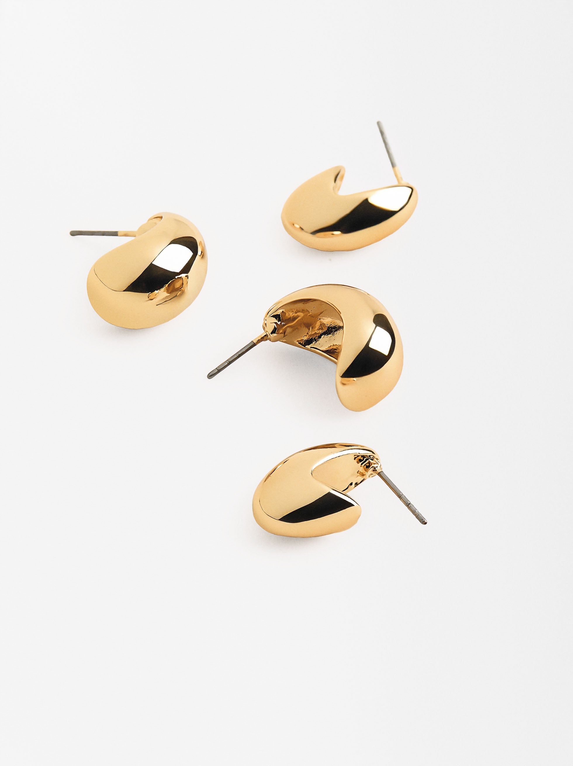 Conjunto De Pendientes Dorados
