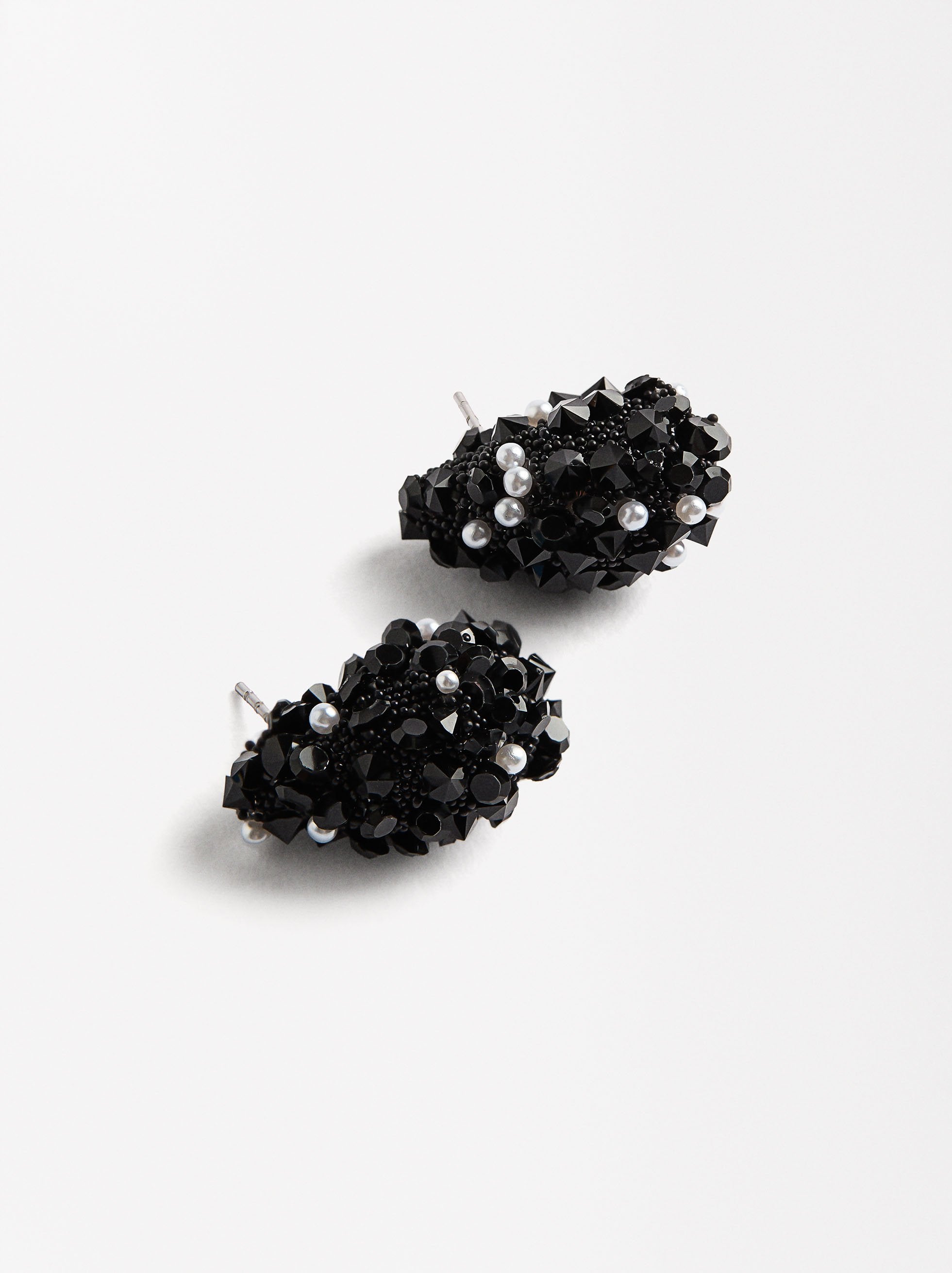 Aretes Ovalados Con Cristales