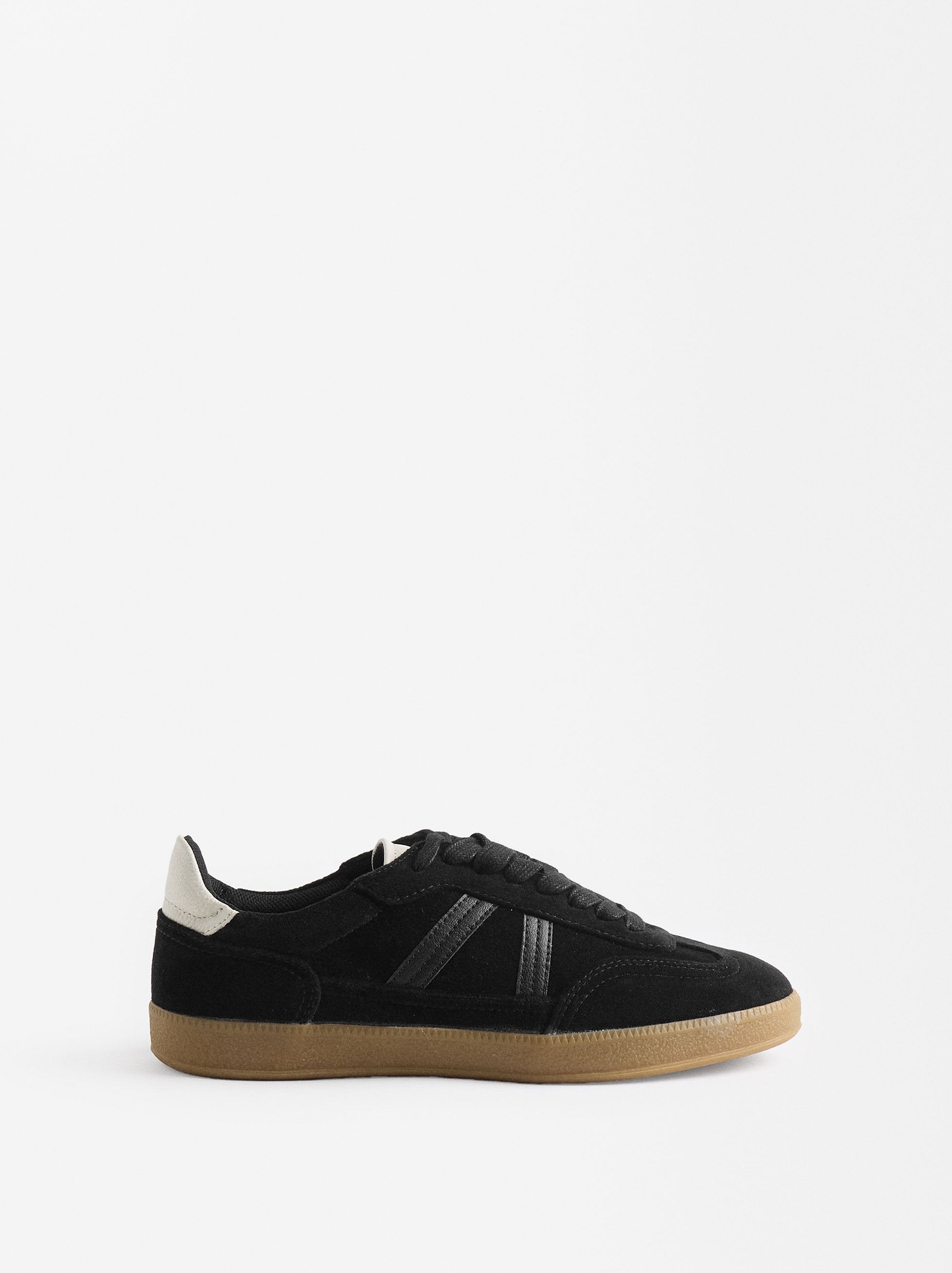 Zapatillas Con Contraste Efecto Serraje