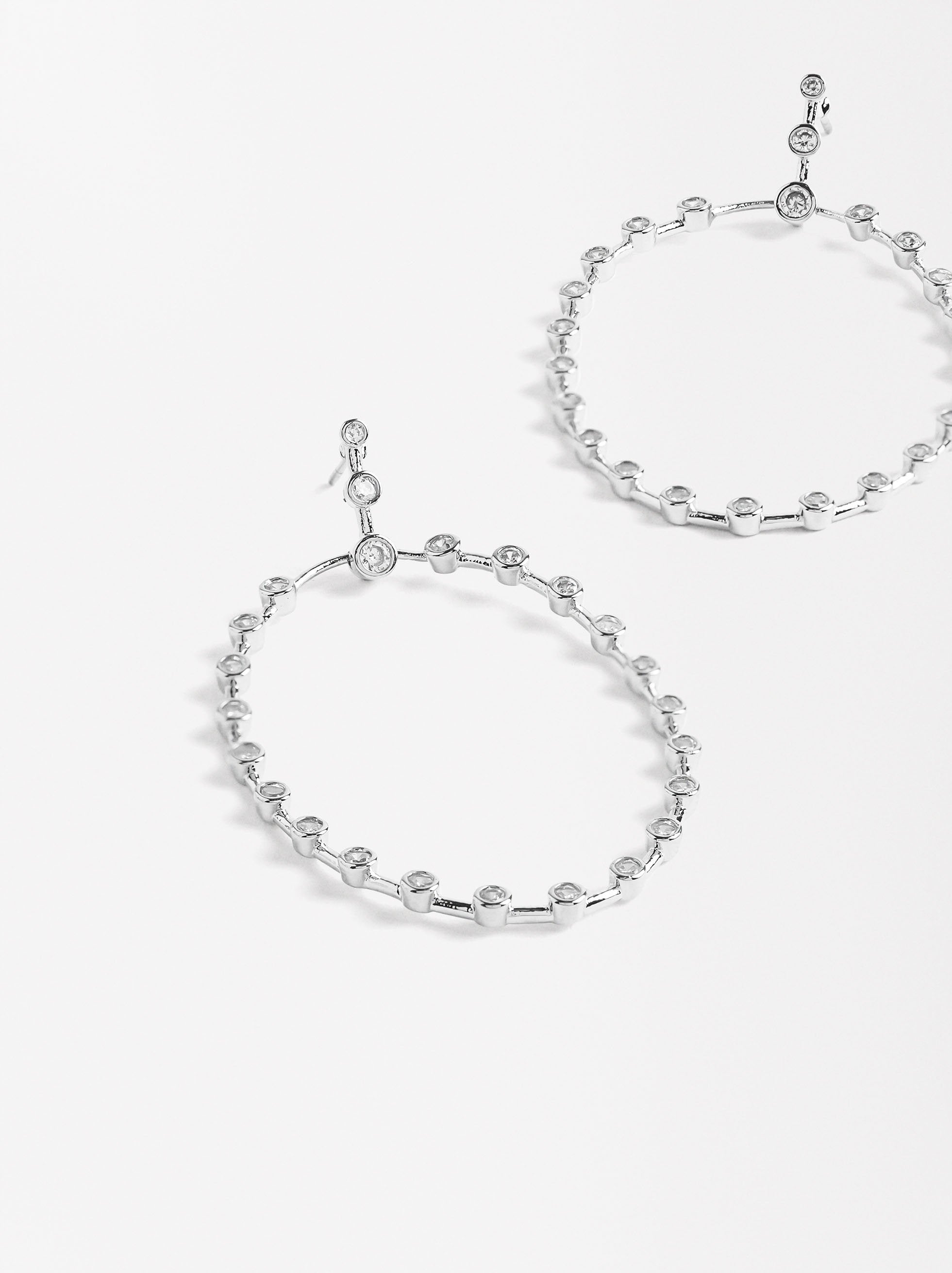 Aretes Largos Ovalados Con Circonitas