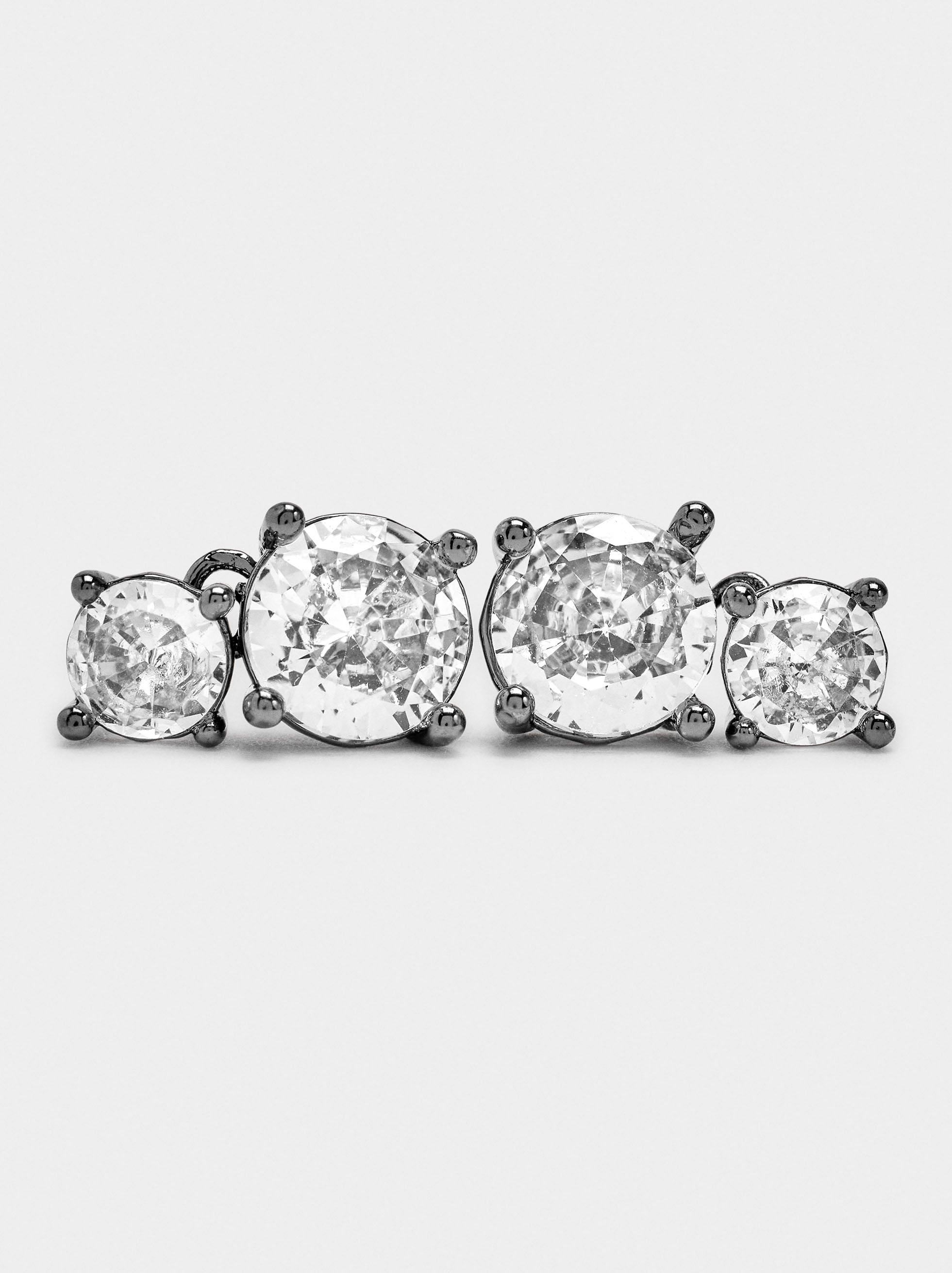 Pendientes Cortos Con Circonitas
