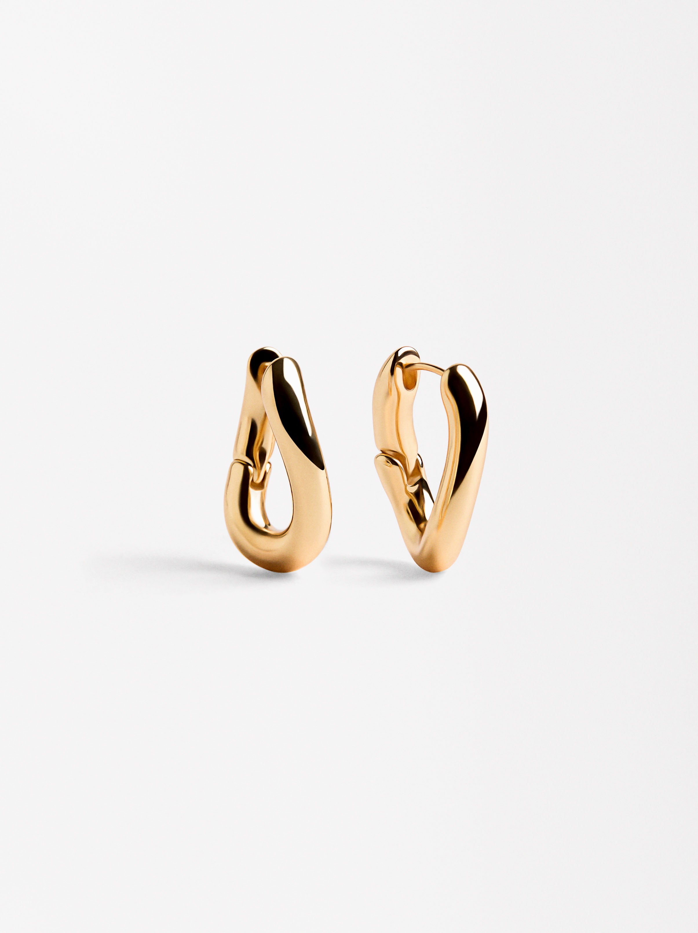 Aretes Ovalados Dorados