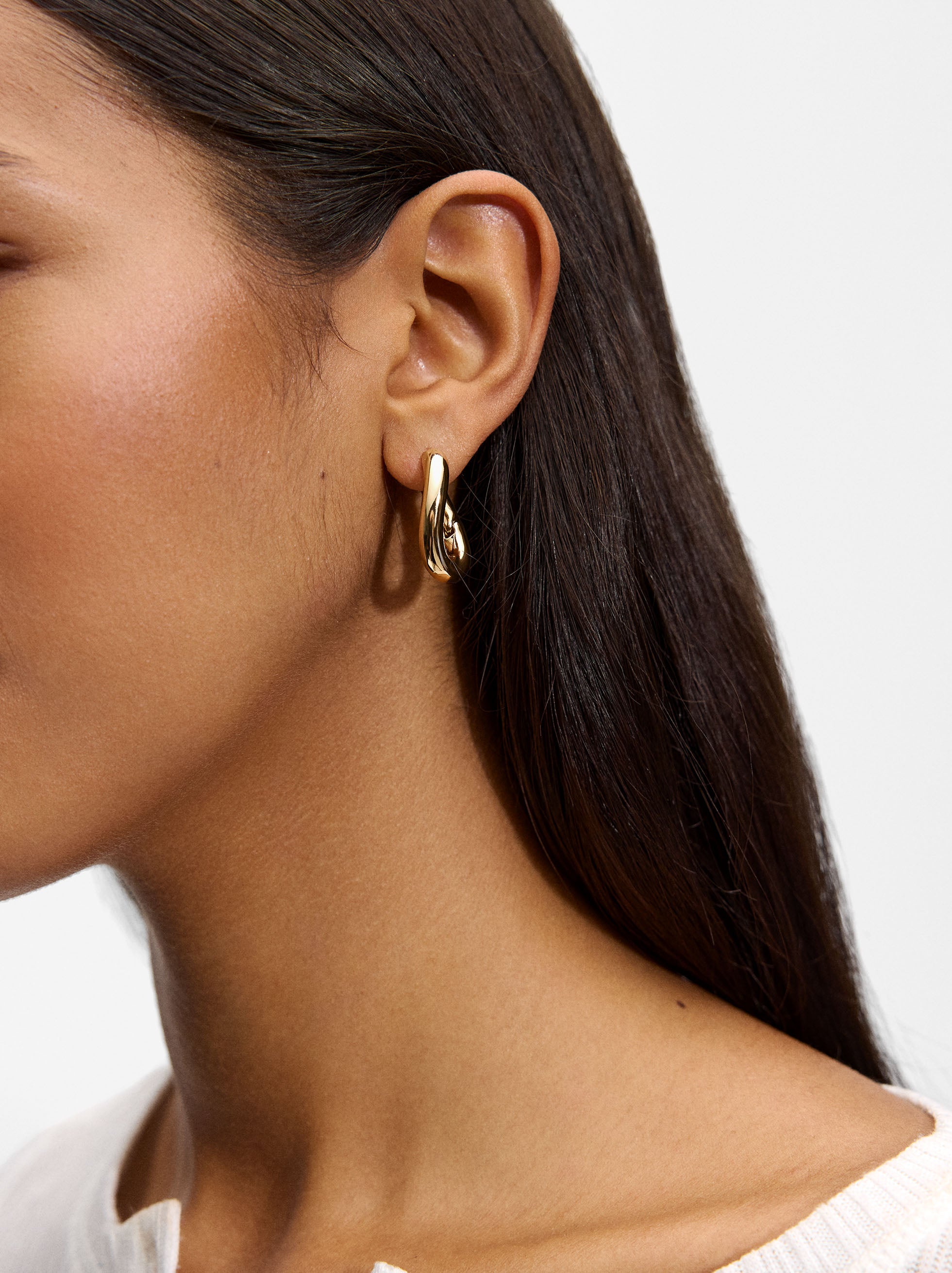 Aretes Ovalados Dorados