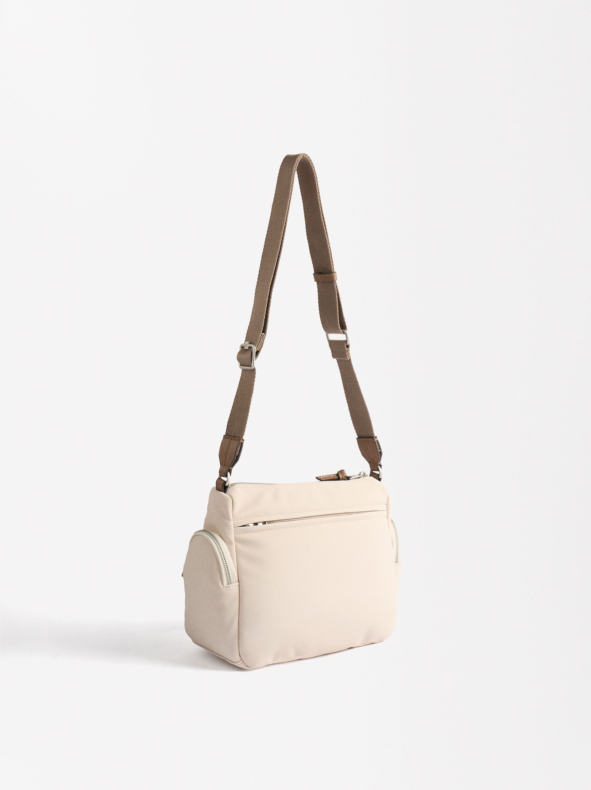 Cartera Bandolera Efecto Nylon
