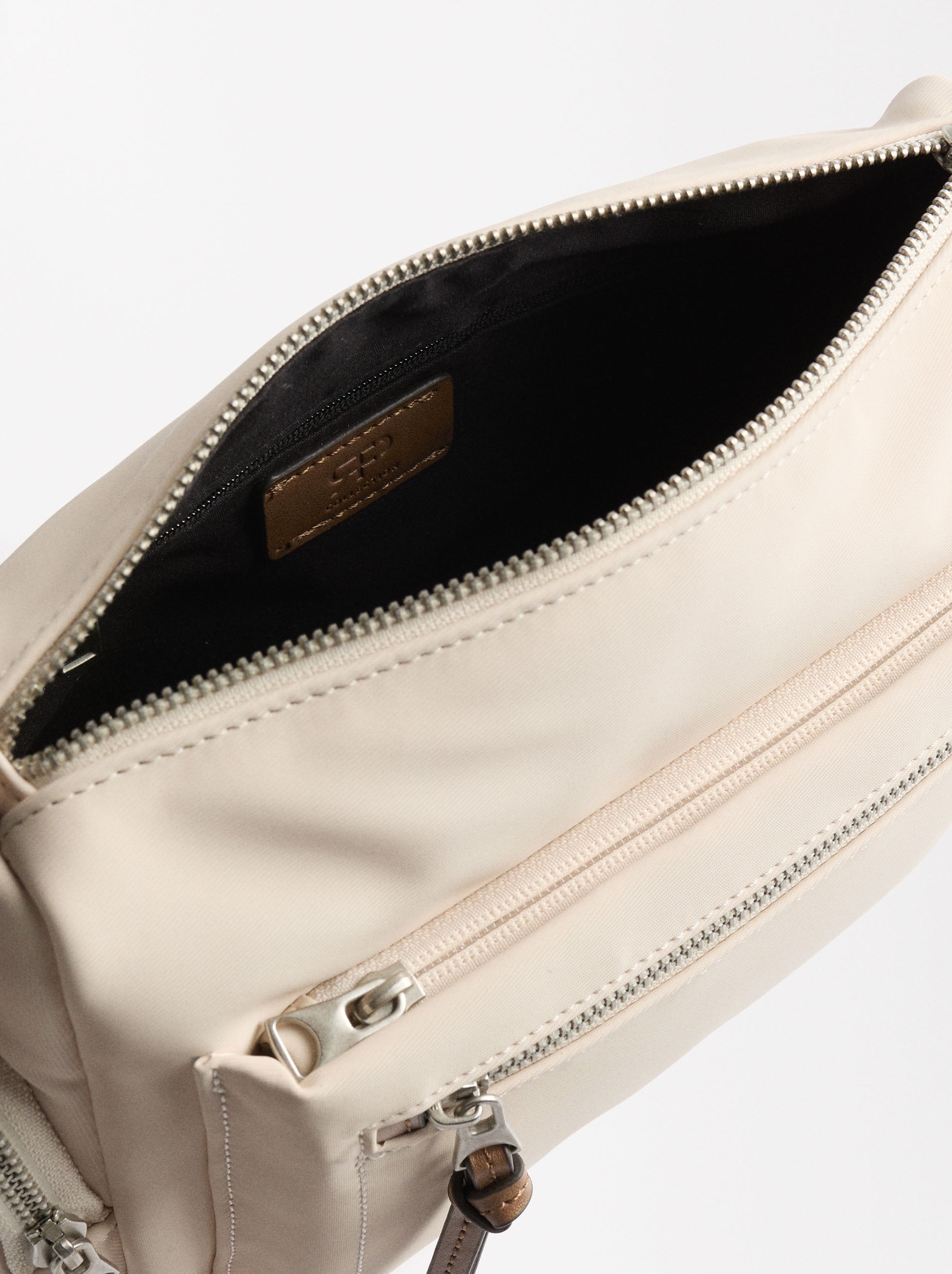 Cartera Bandolera Efecto Nylon
