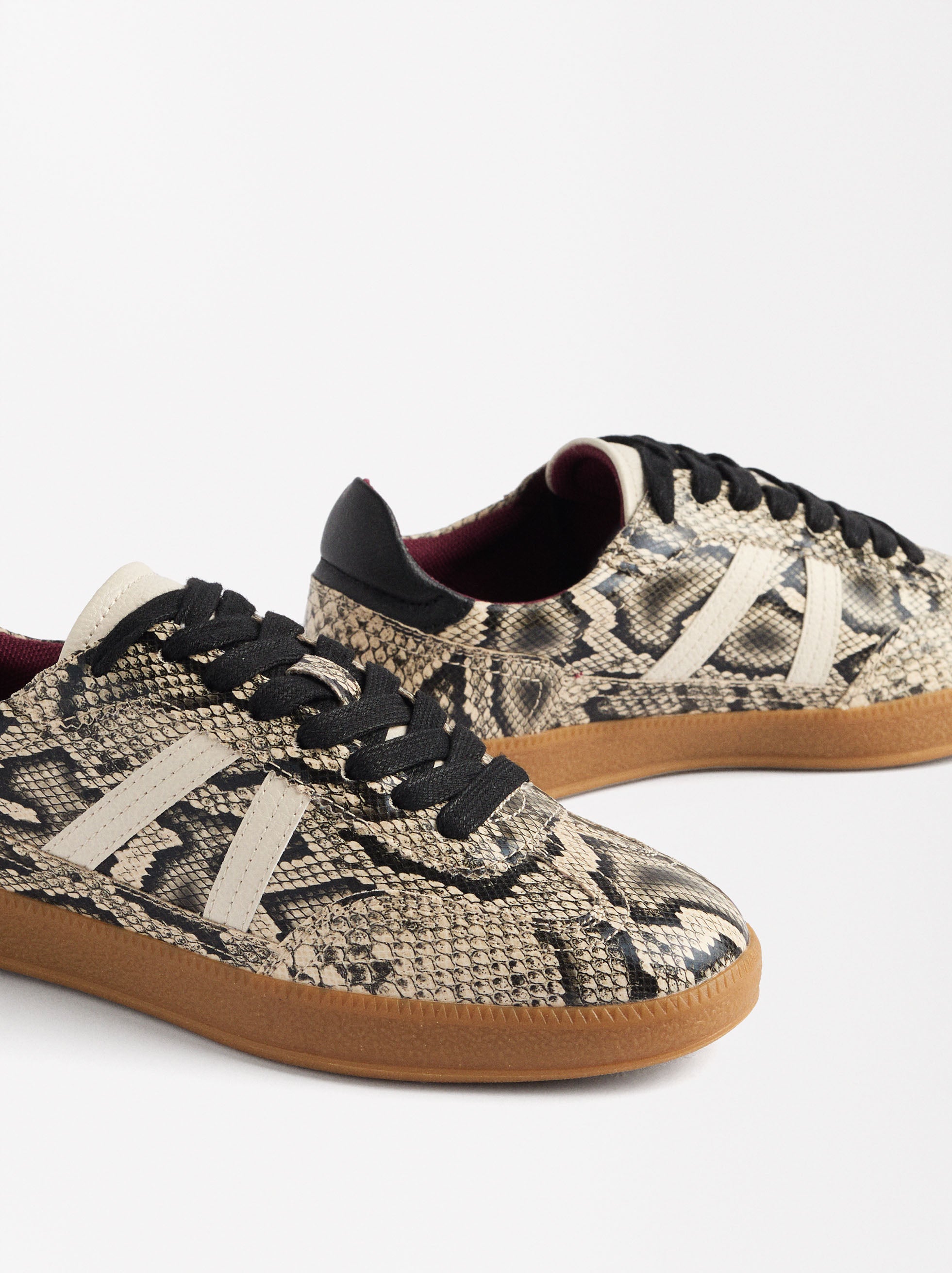 Zapatillas Contraste Y Estampado Animal