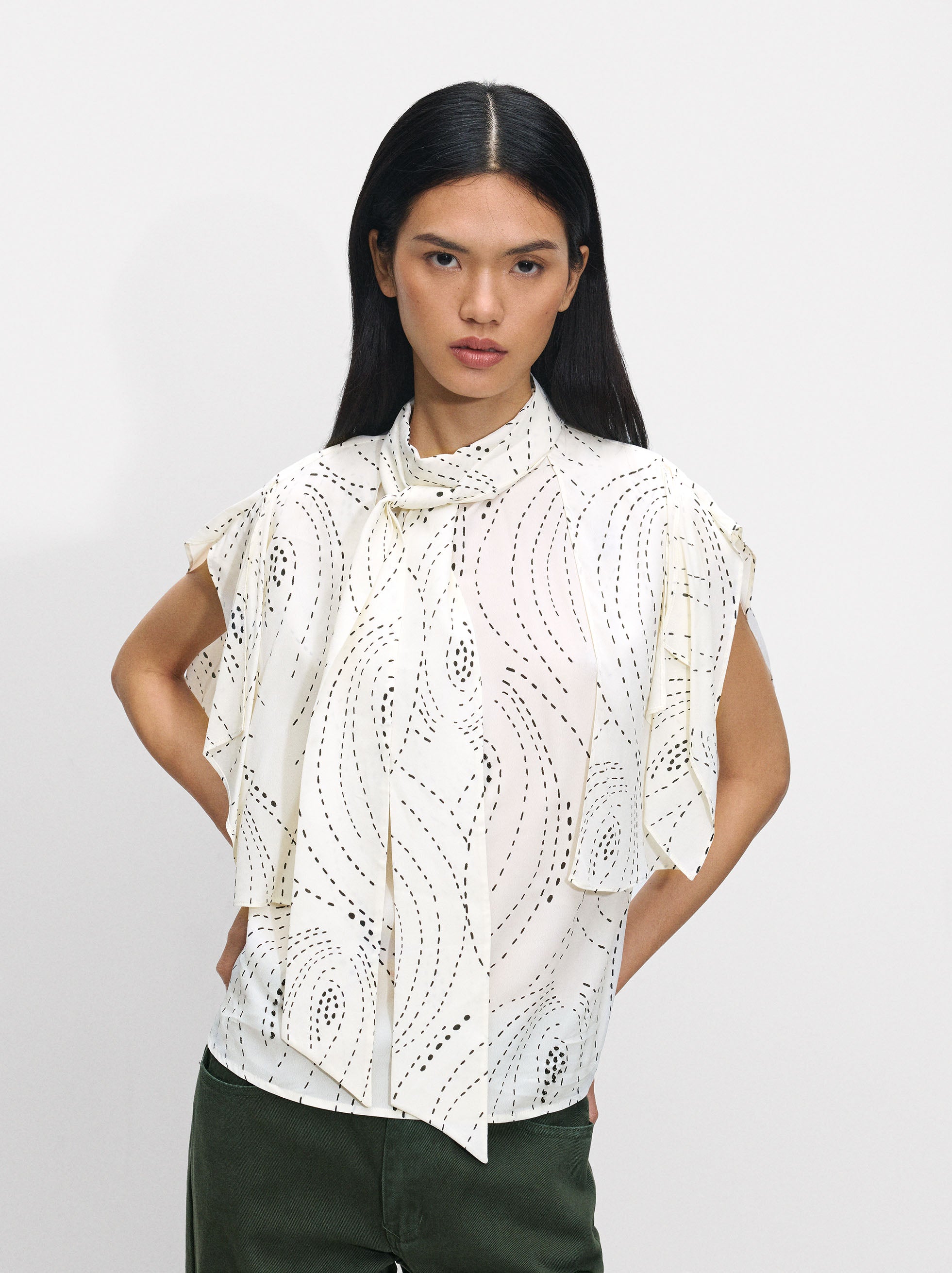 Top Estampado Con Lazo