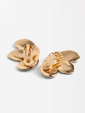 Aretes De Media Flor Con Efecto Mate