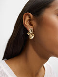 Aretes Media Flor En Relieve