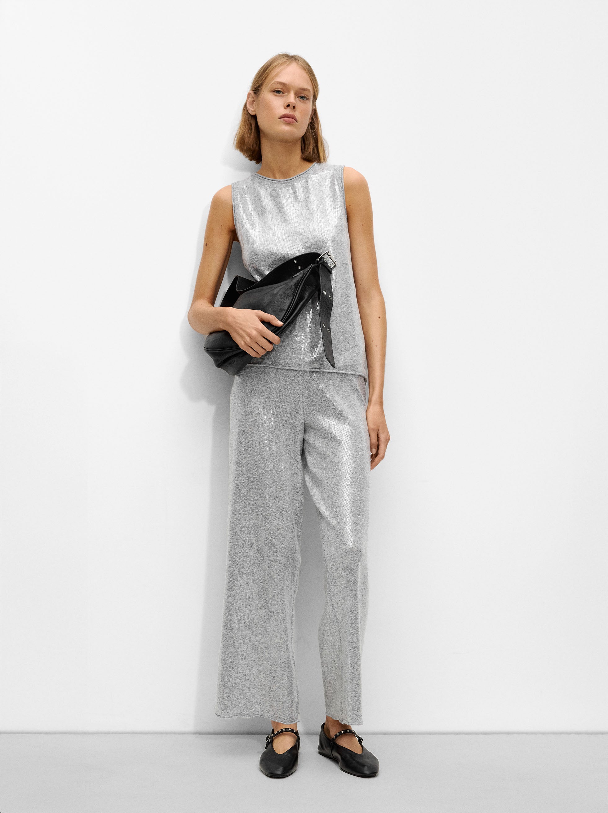 Pantalón De Punto Con Lentejuelas