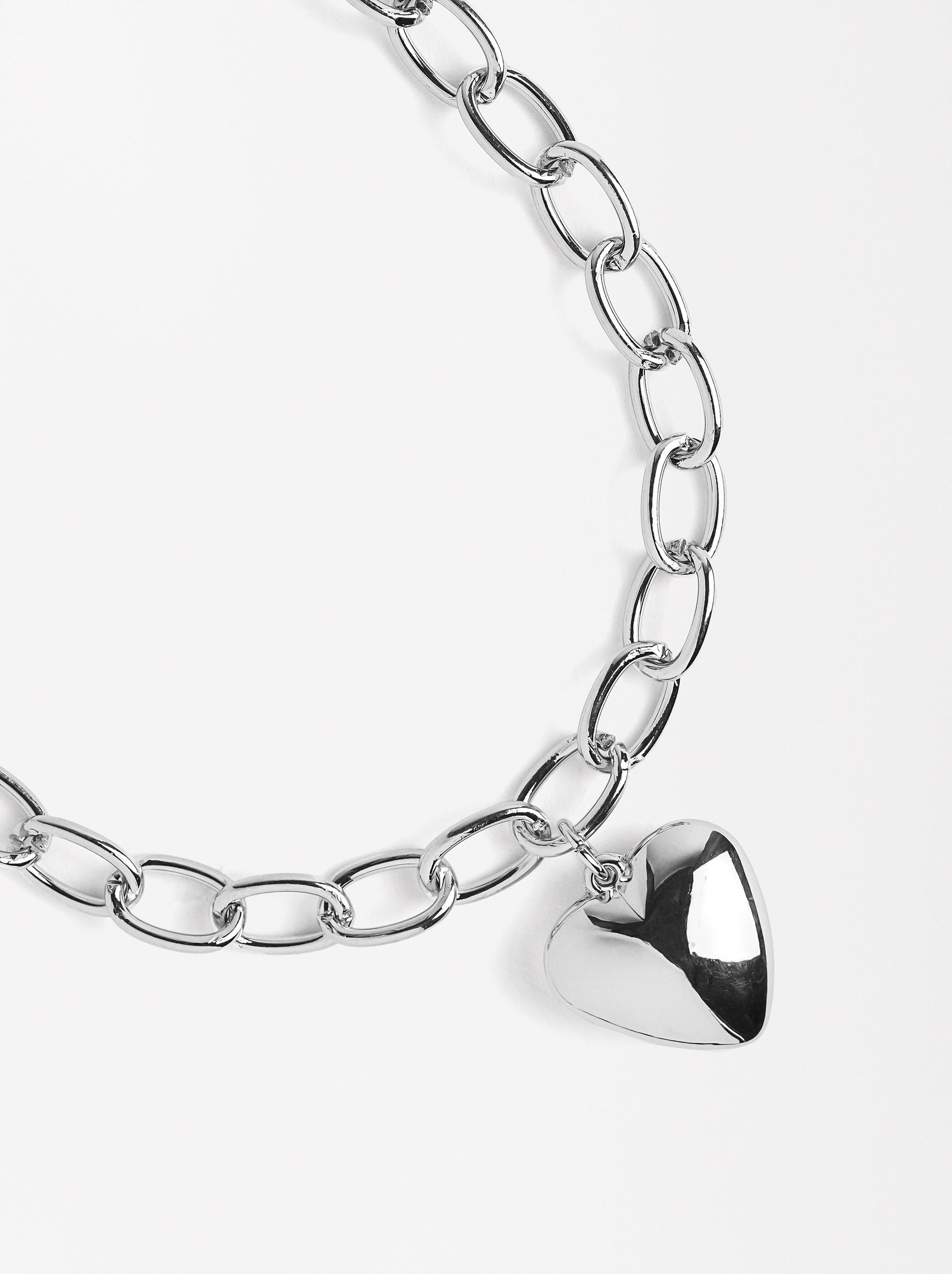 Collar Corto Con Eslabones Corazón