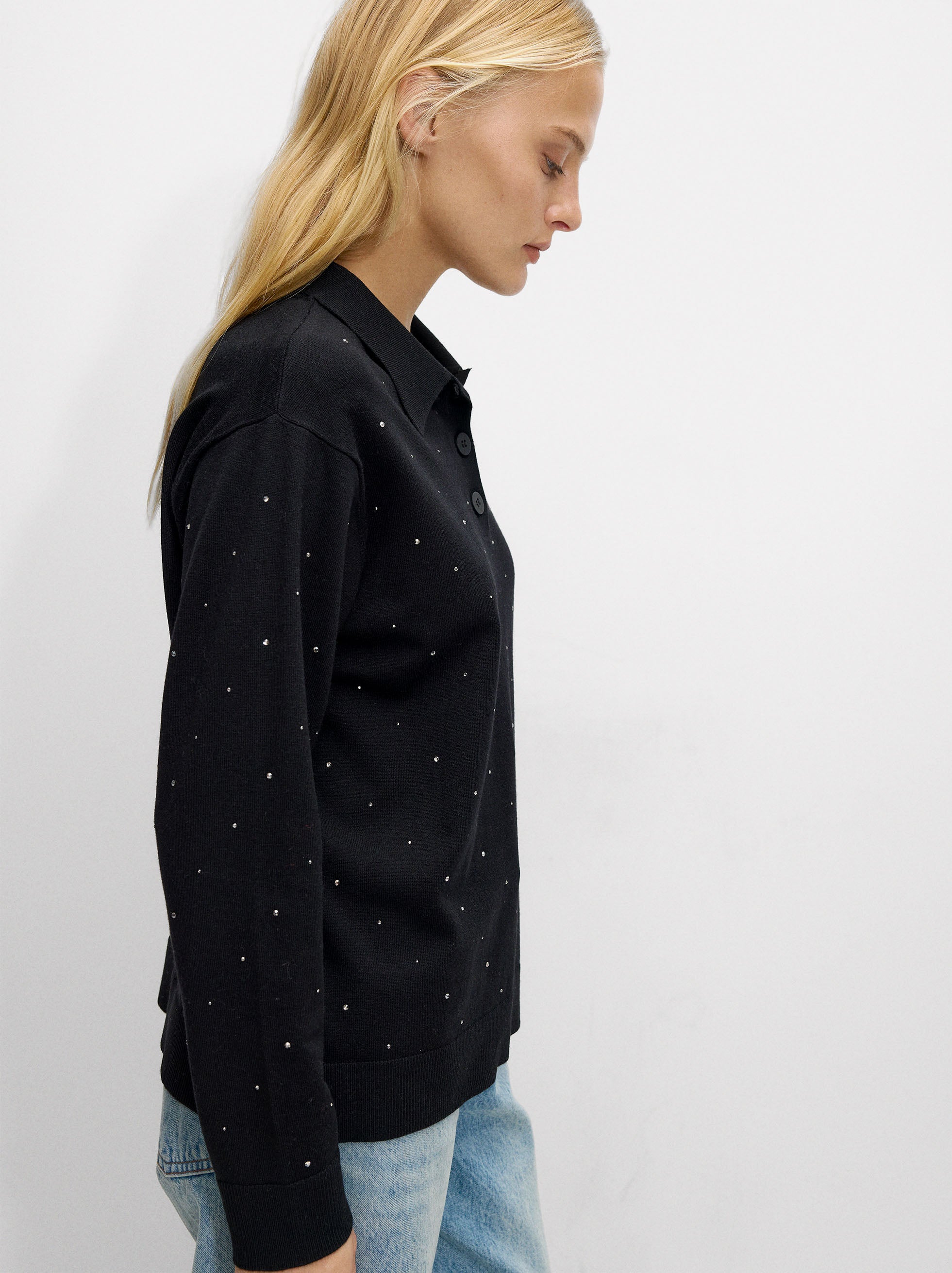 Chompa De Punto Con Strass