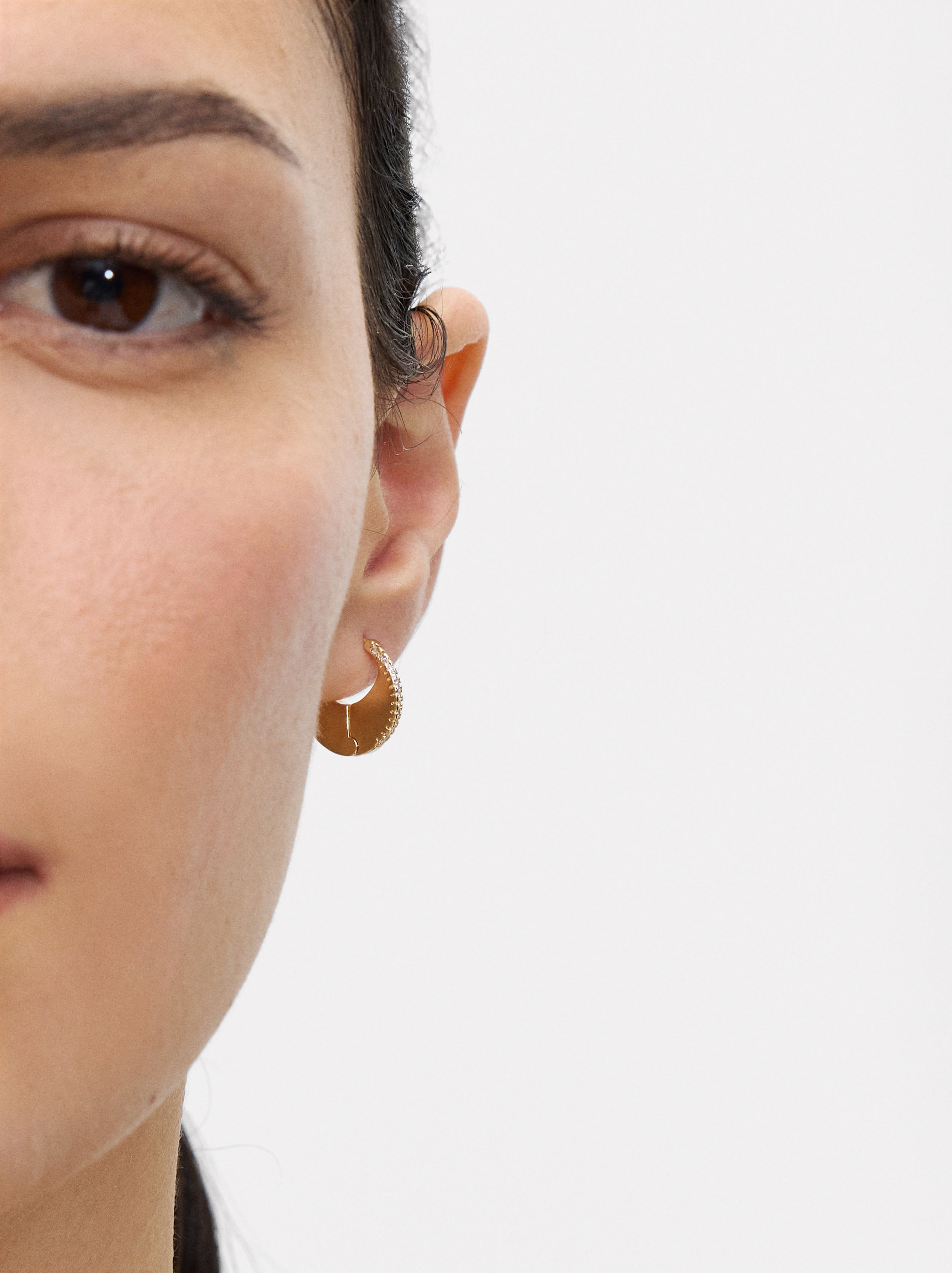 Aro Individual Pavé Ondulado Con Zirconias