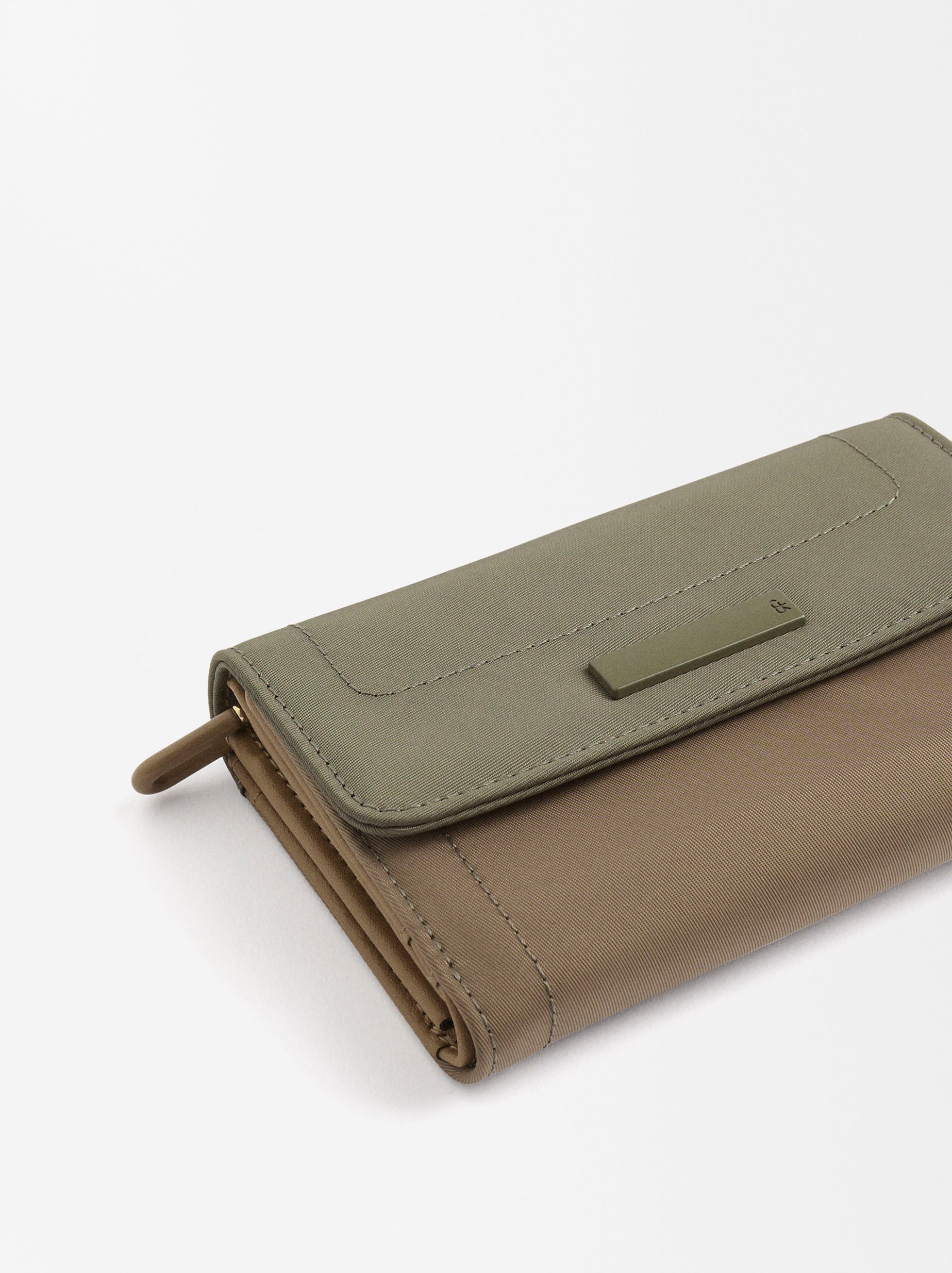 Billetera Color Block