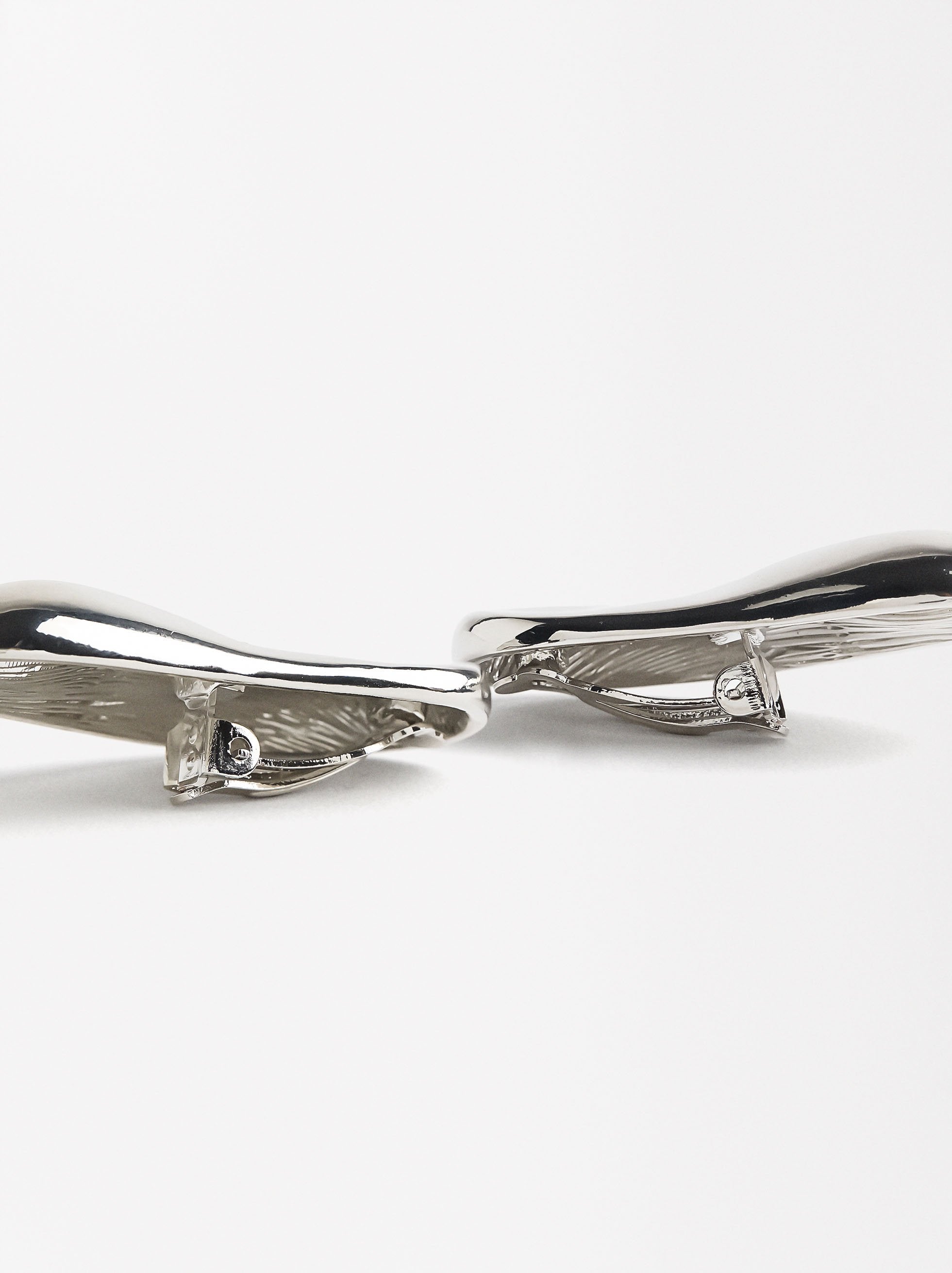 Aretes Abstractos Con Relieve