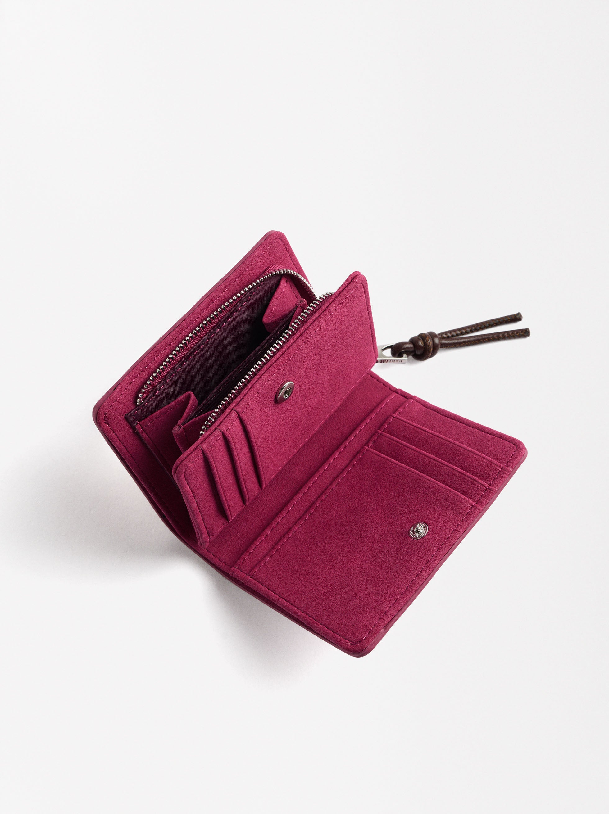 Billetera Básica Efecto Serraje