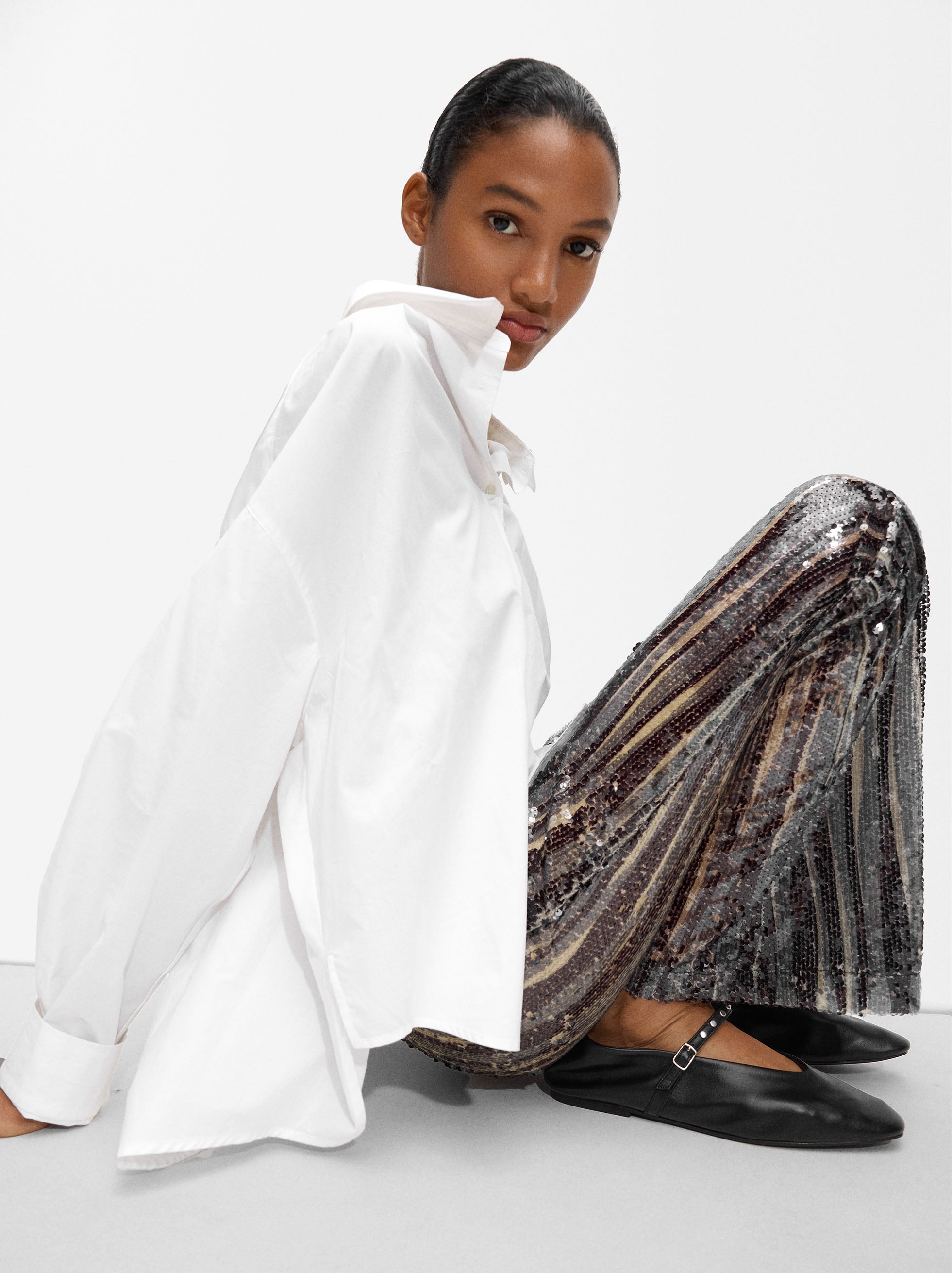 Pantalón Flare Con Lentejuelas