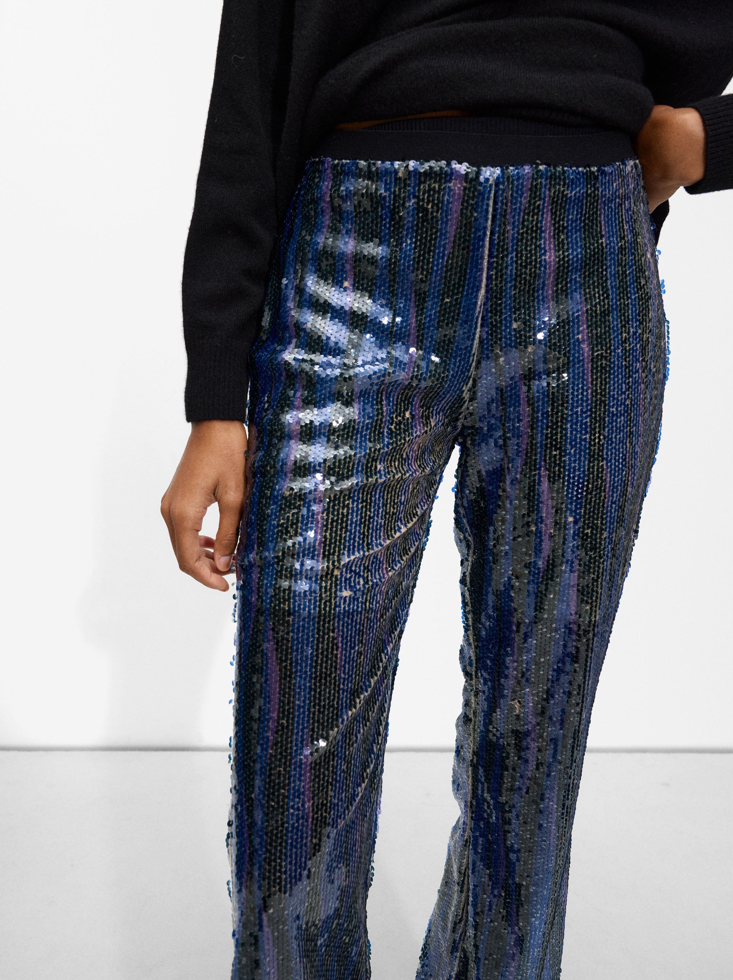 Pantalón Flare Con Lentejuelas
