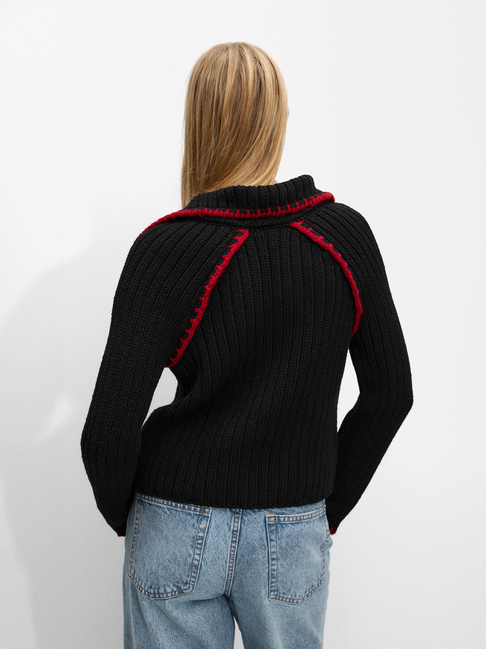 Jersey De Punto Con Pespuntes