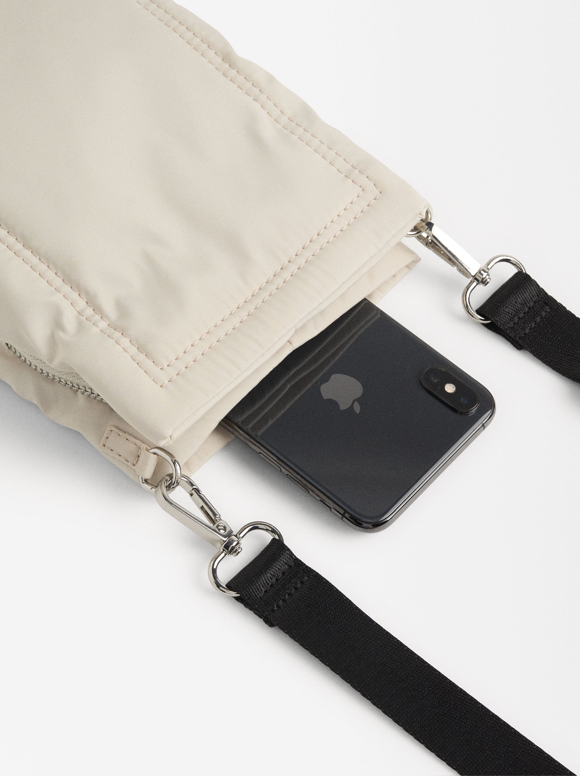 Cartera Bandolera De Nylon