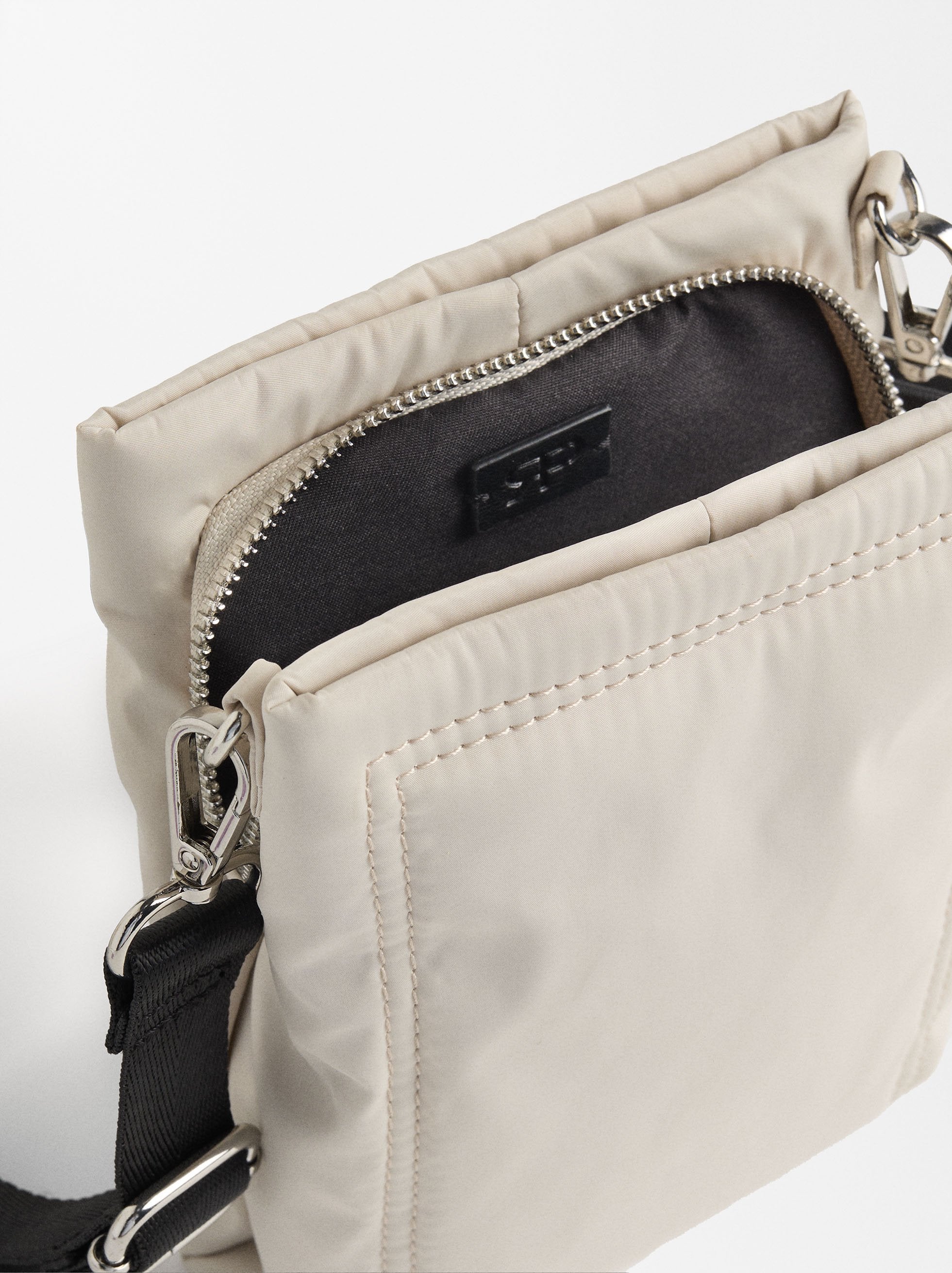 Cartera Bandolera De Nylon