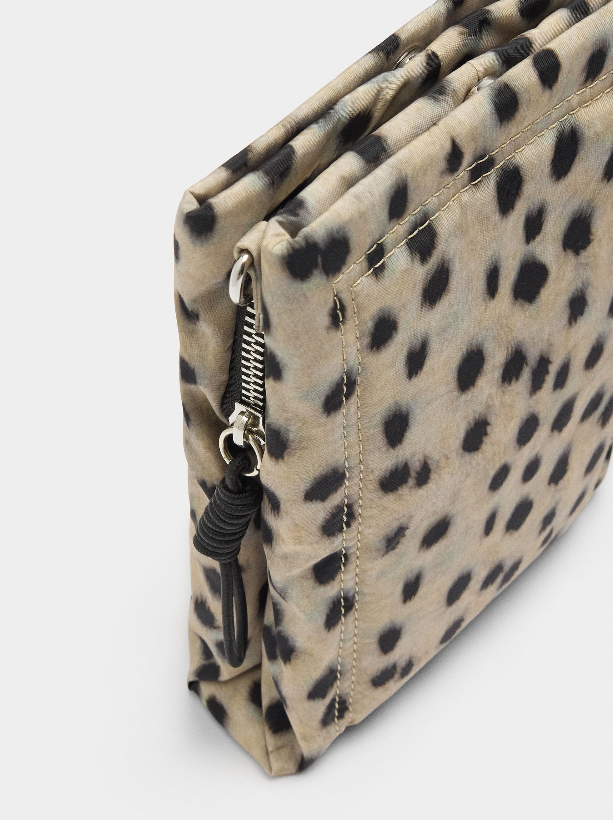 Bolso Bandolera De Nylon