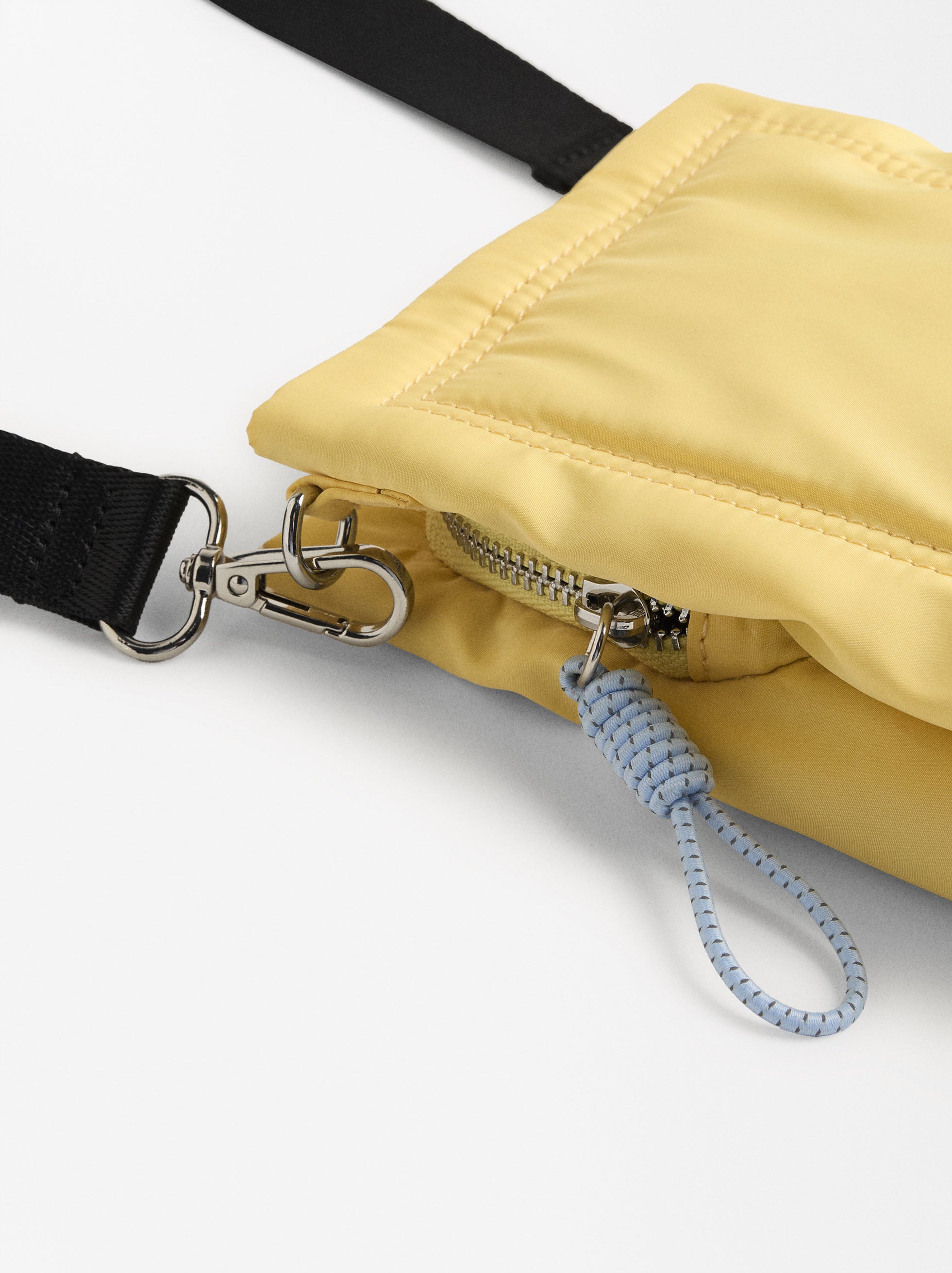 Cartera Bandolera De Nylon