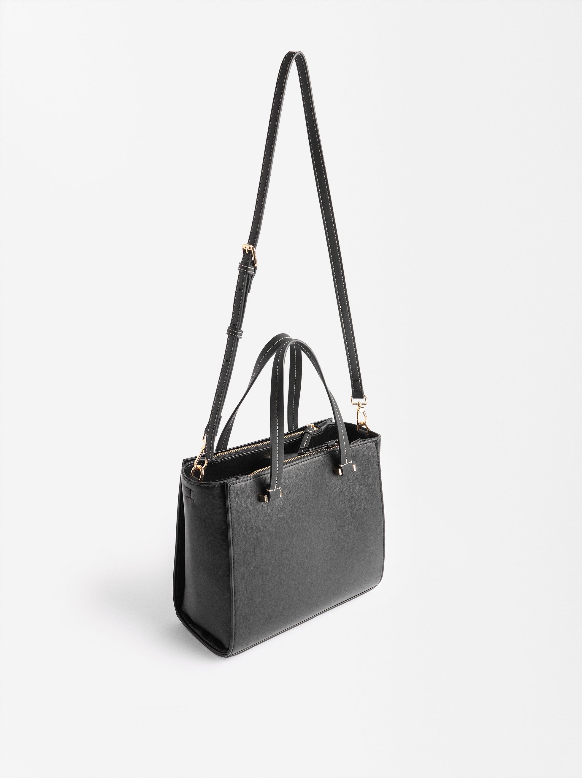 Cartera Tote Con Colgante