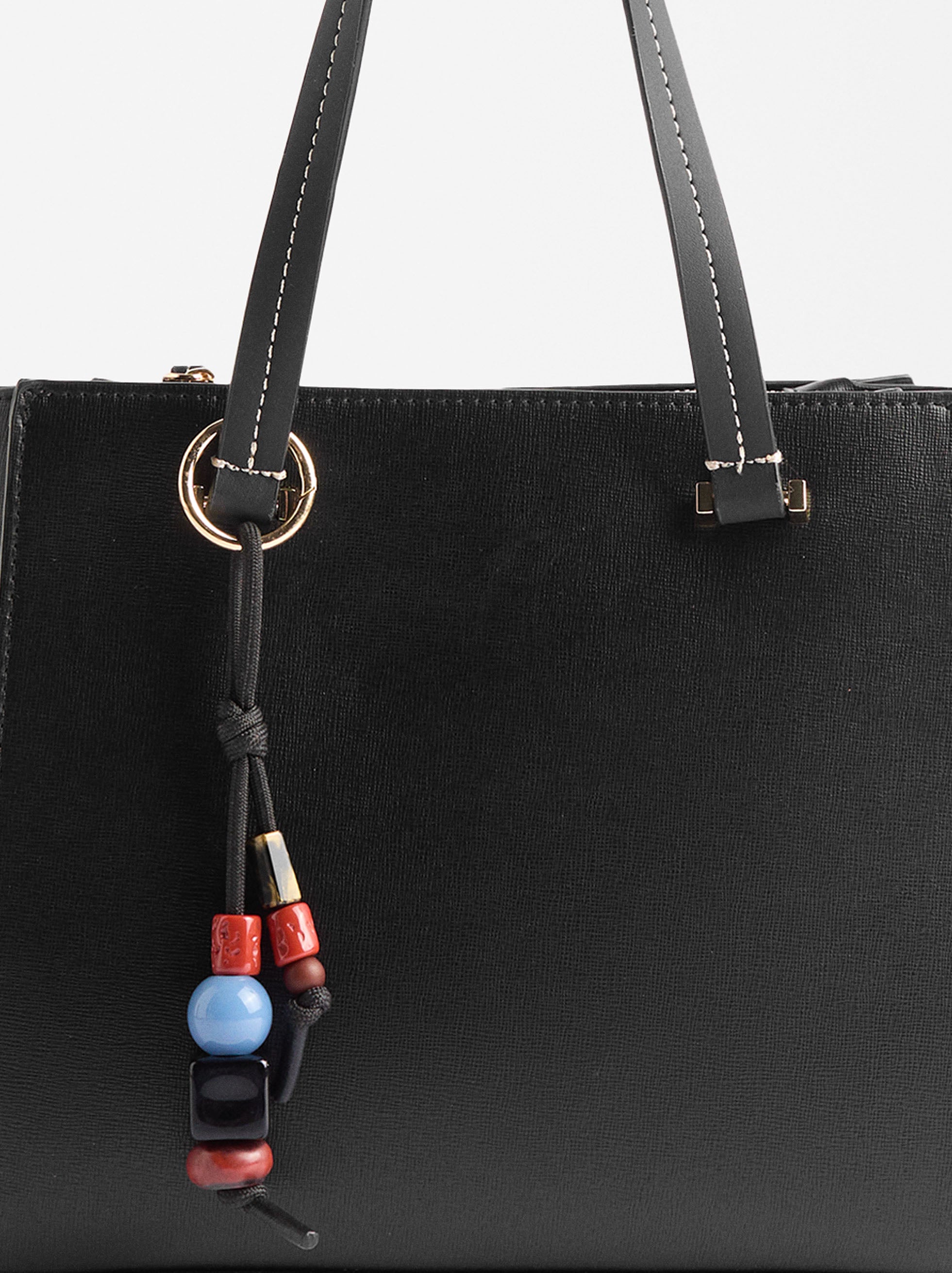 Cartera Tote Con Colgante