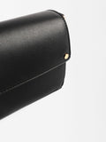 Cartera Bandolera Con Solapa