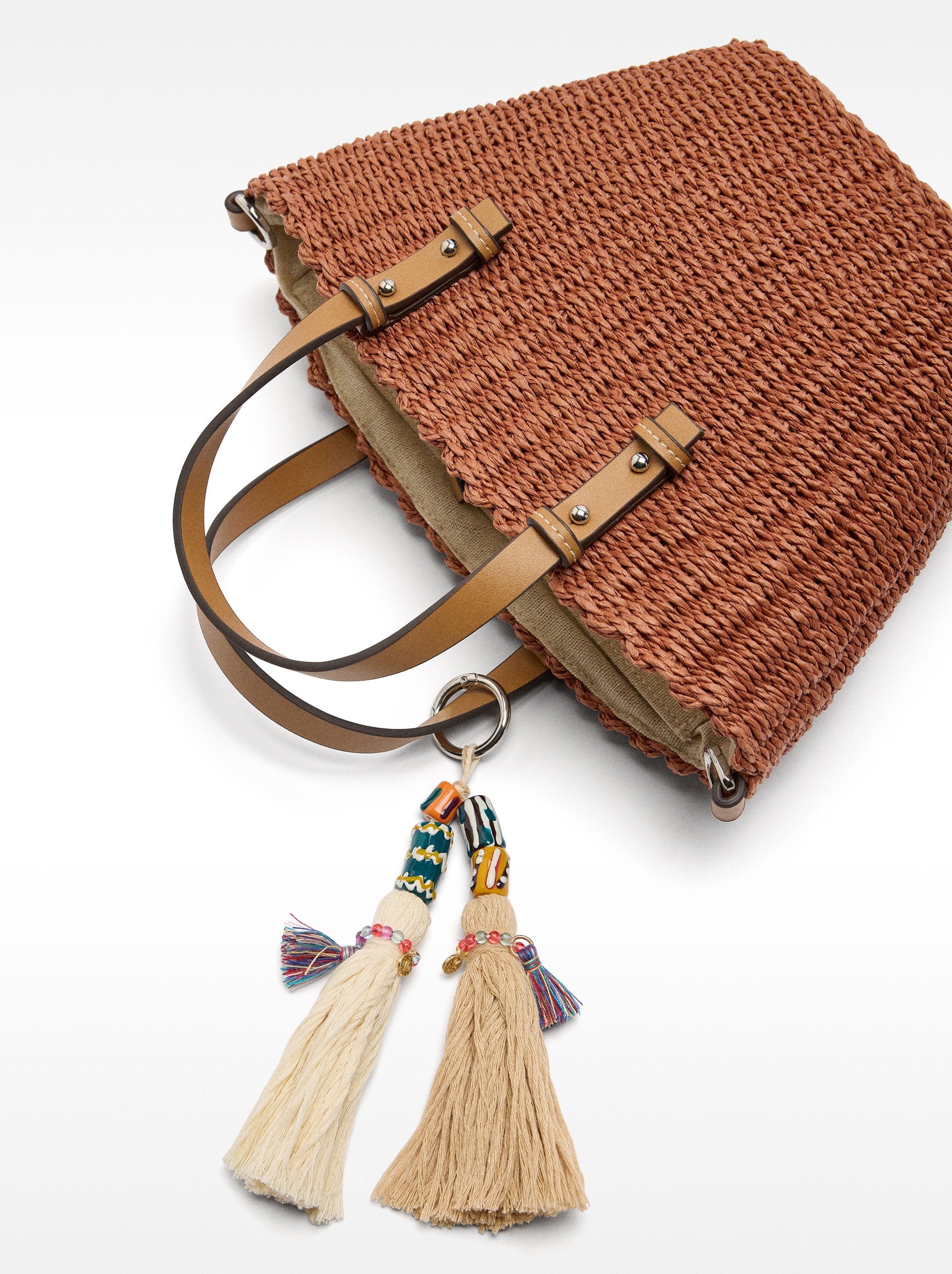 Cartera Tote De Efecto Rafia