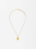 Collar Corto Medalla Cruz Baño Oro 18k