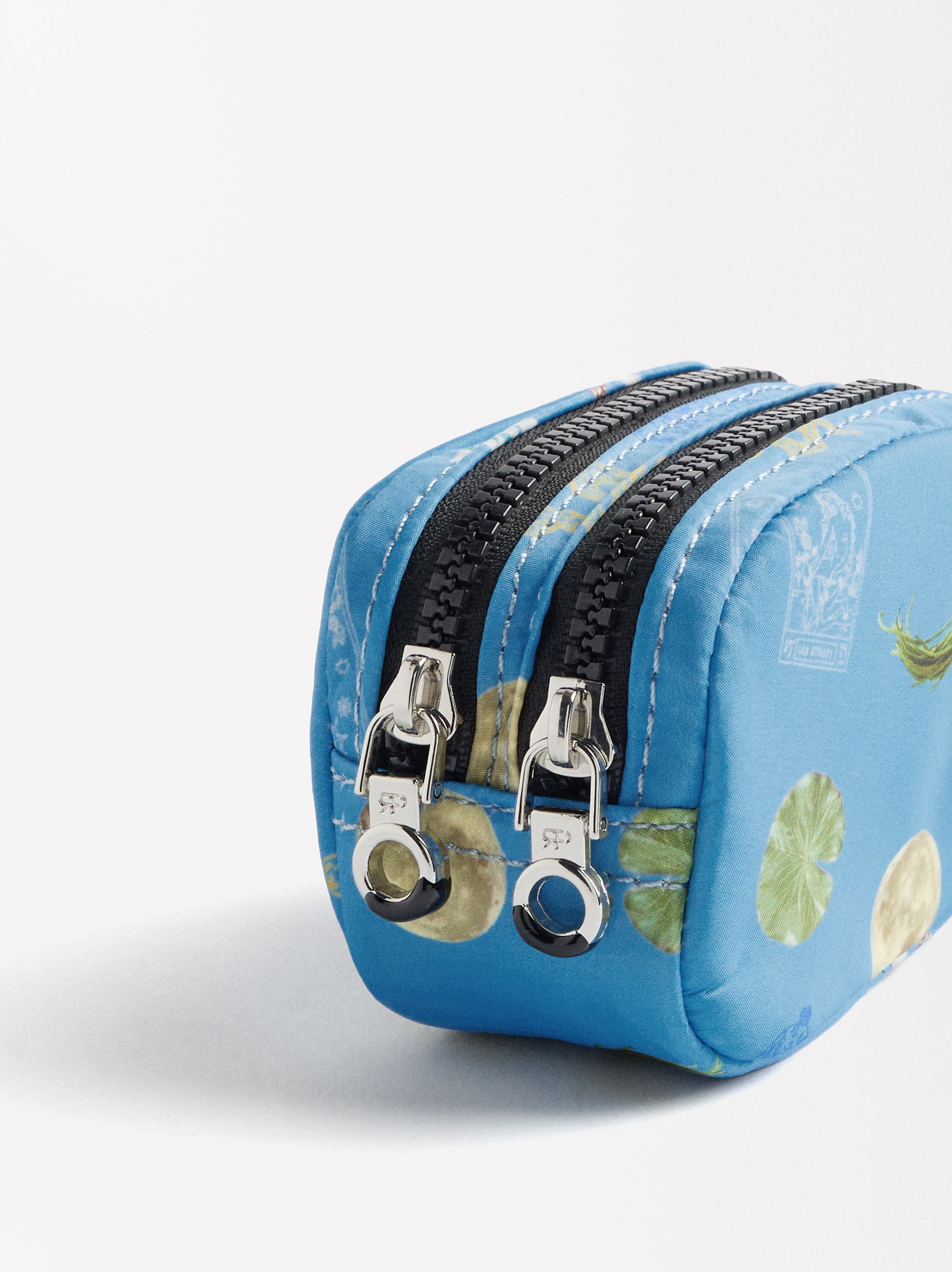 Monedero De Nylon Estampado