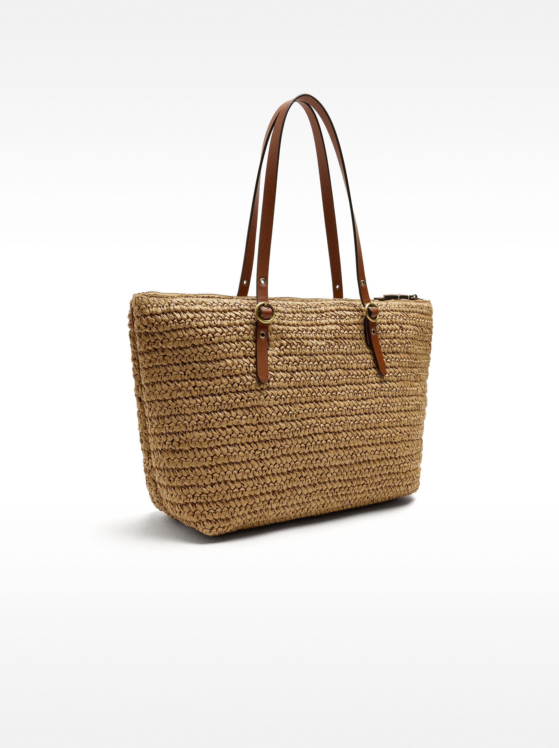 Bolso Shopper Efecto Rafia Con Colgante